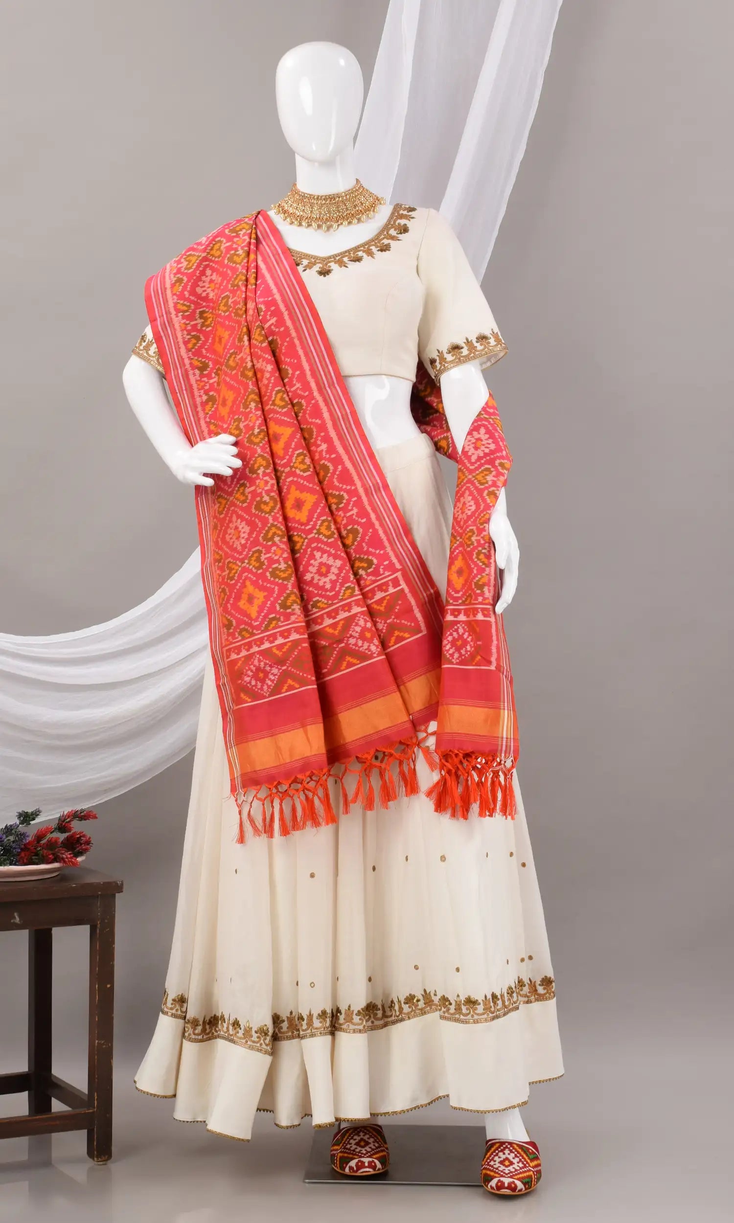 Single Ikat Patola Dupatta