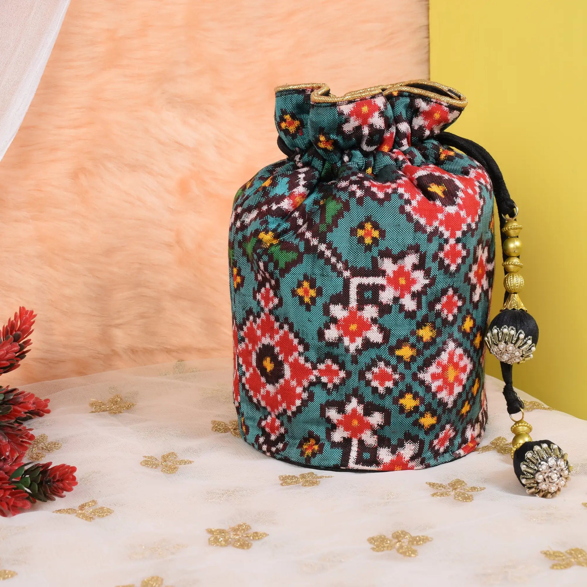 Double Ikat Patola Batwa