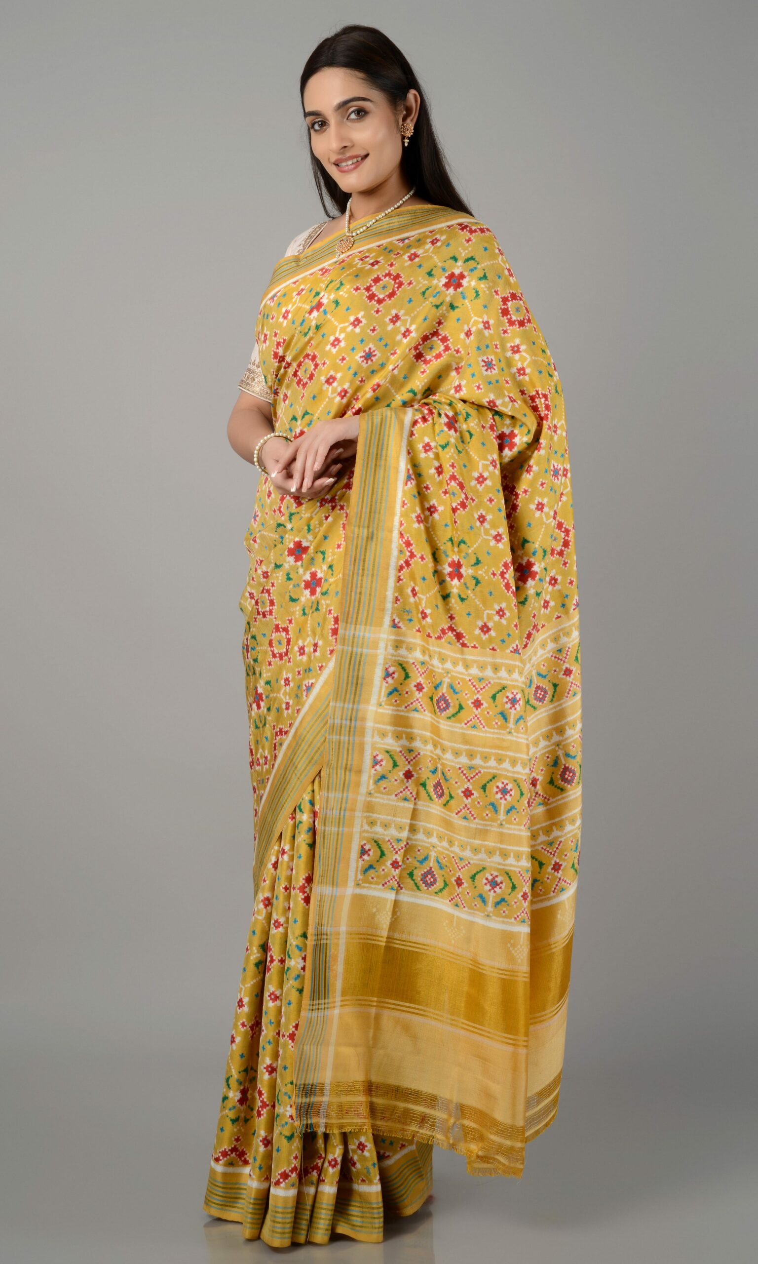 Double Ikat Patola Saree Nau Ratan