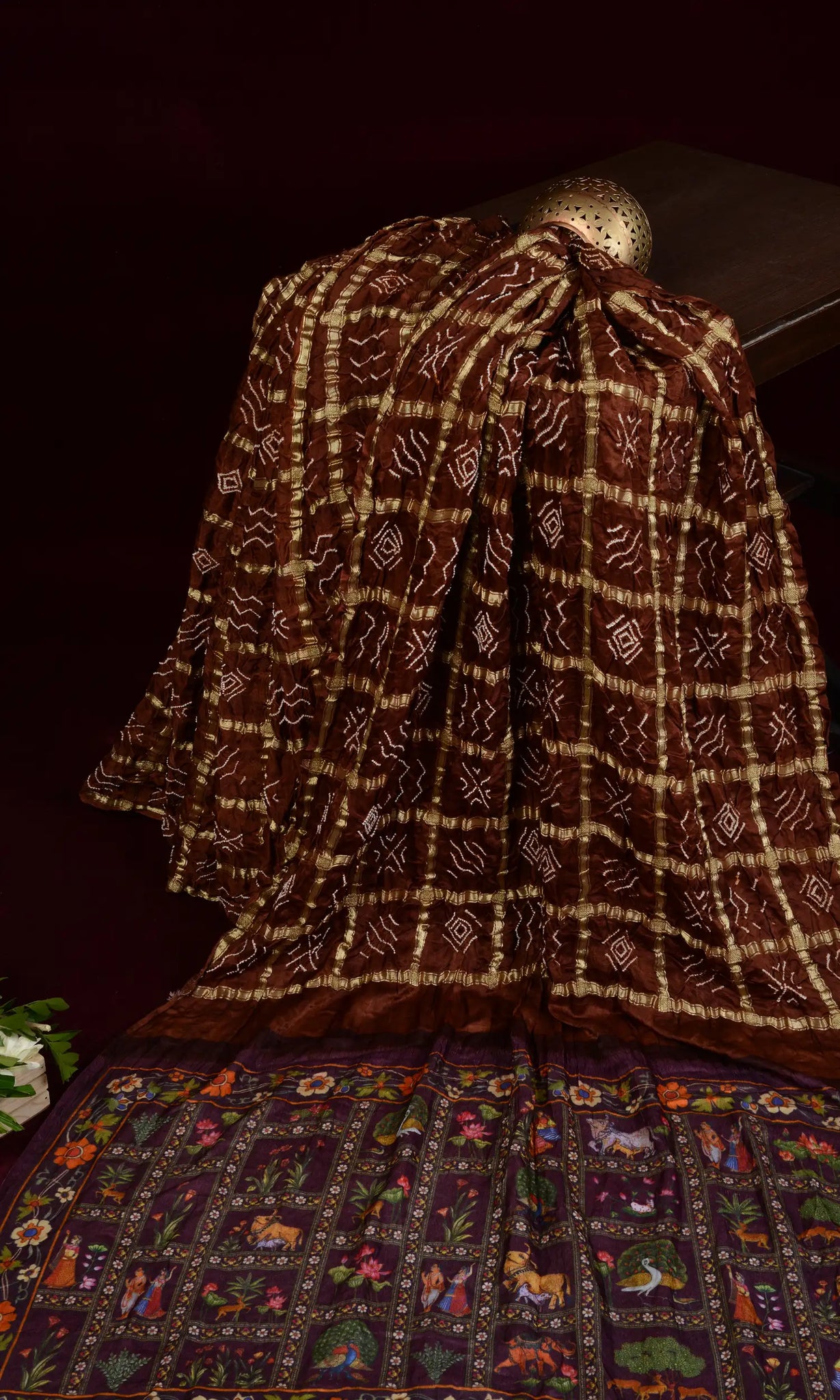 Gaji Zari Chex Bandhani Saree
