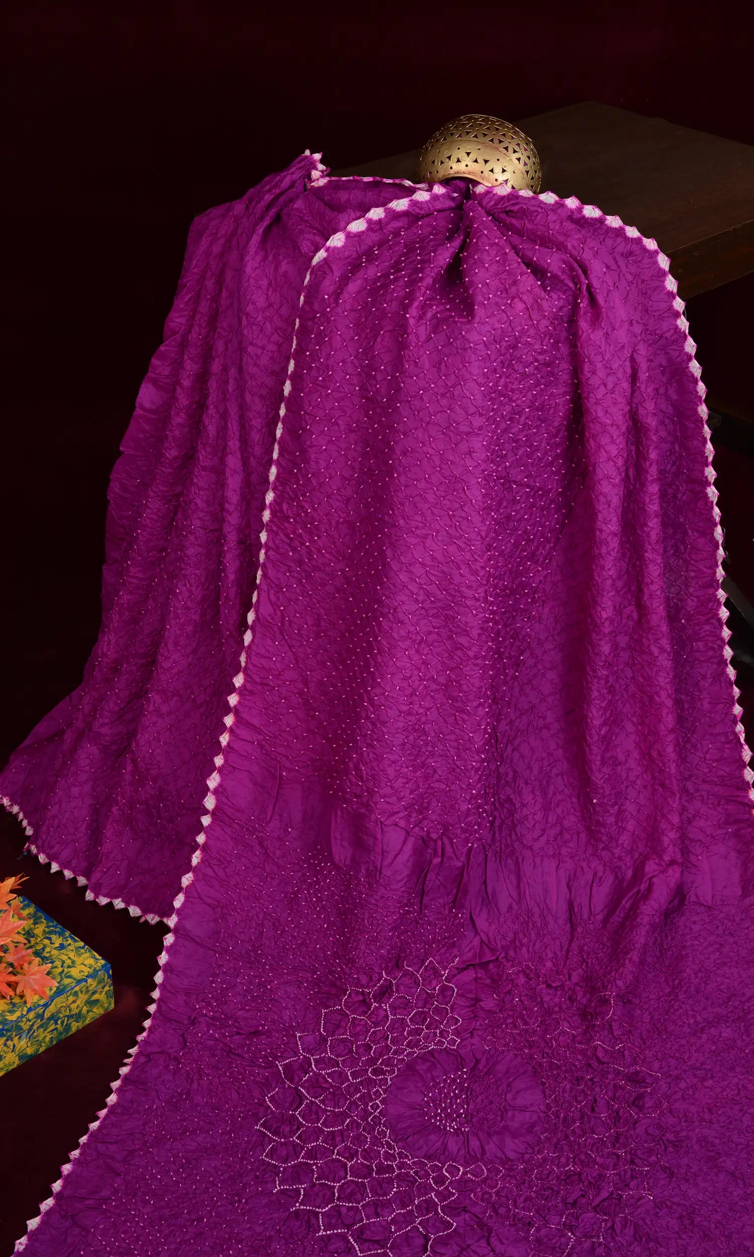 Makadai Bandhani Saree