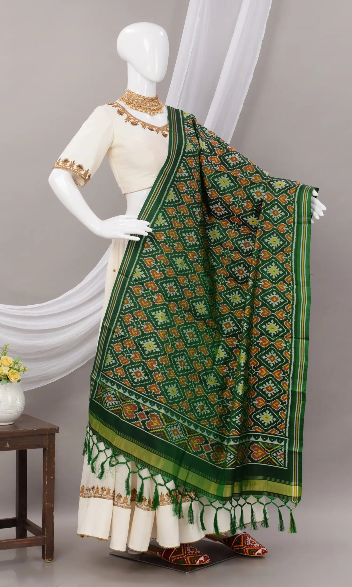 Single Ikat Patola Dupatta