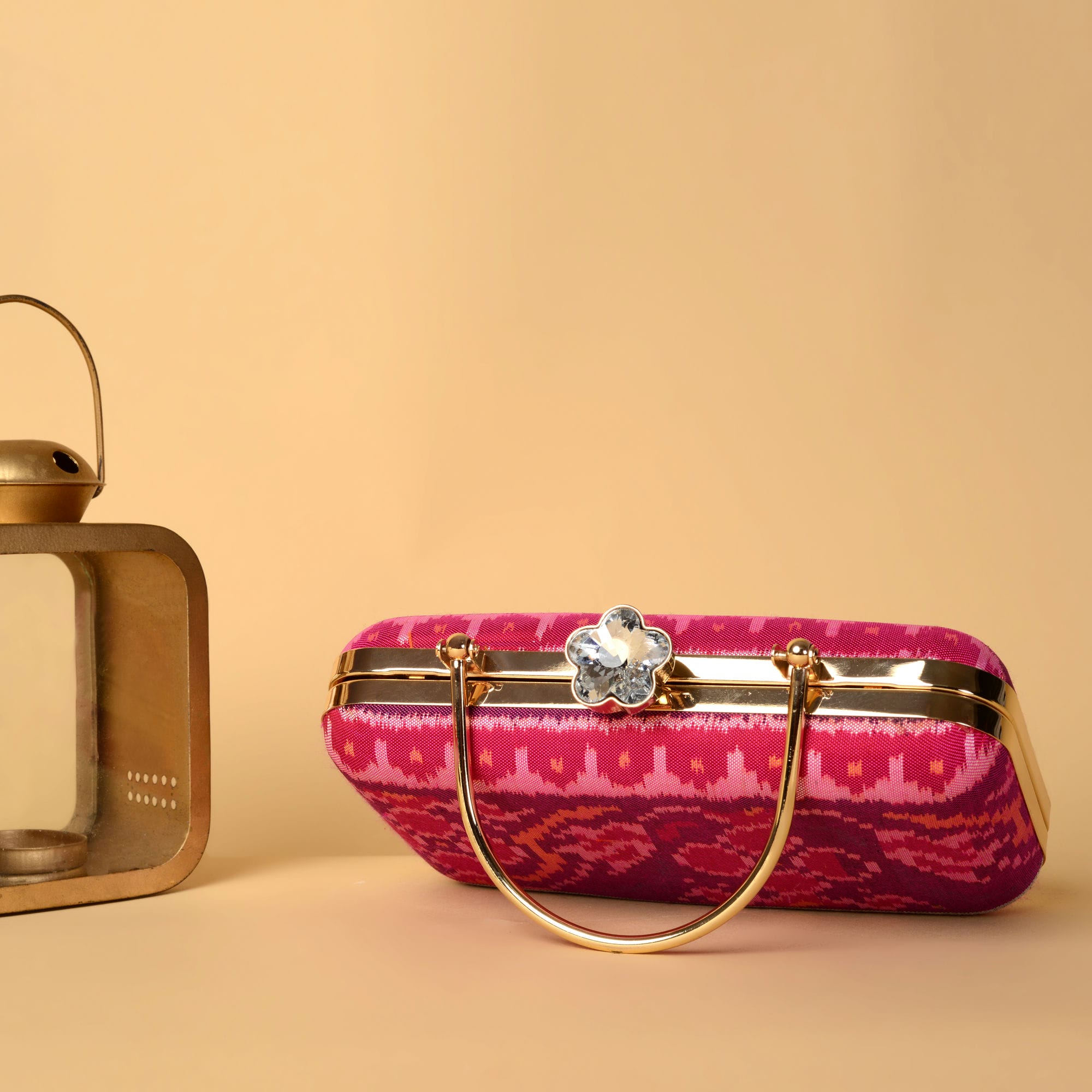 Single Ikat Patola Clutch Patola Motifs