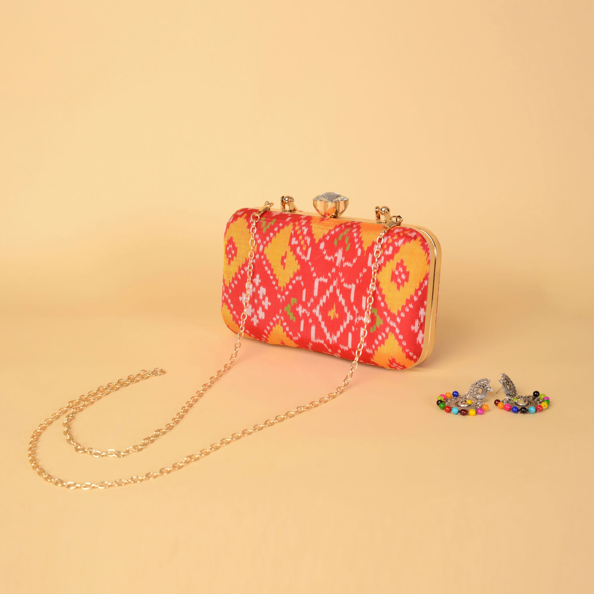 Single Ikat Patola Clutch Manekchowk