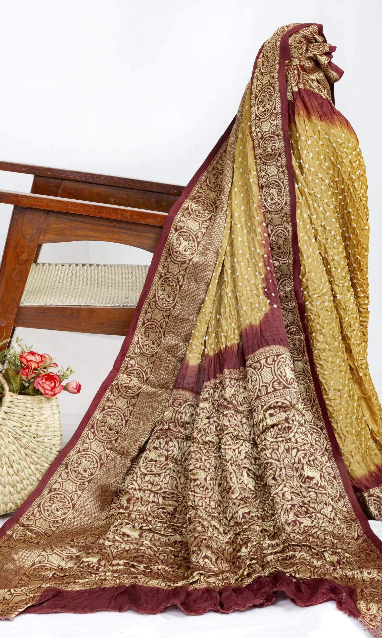 Gaji Kanjiwaram Bandhani Saree