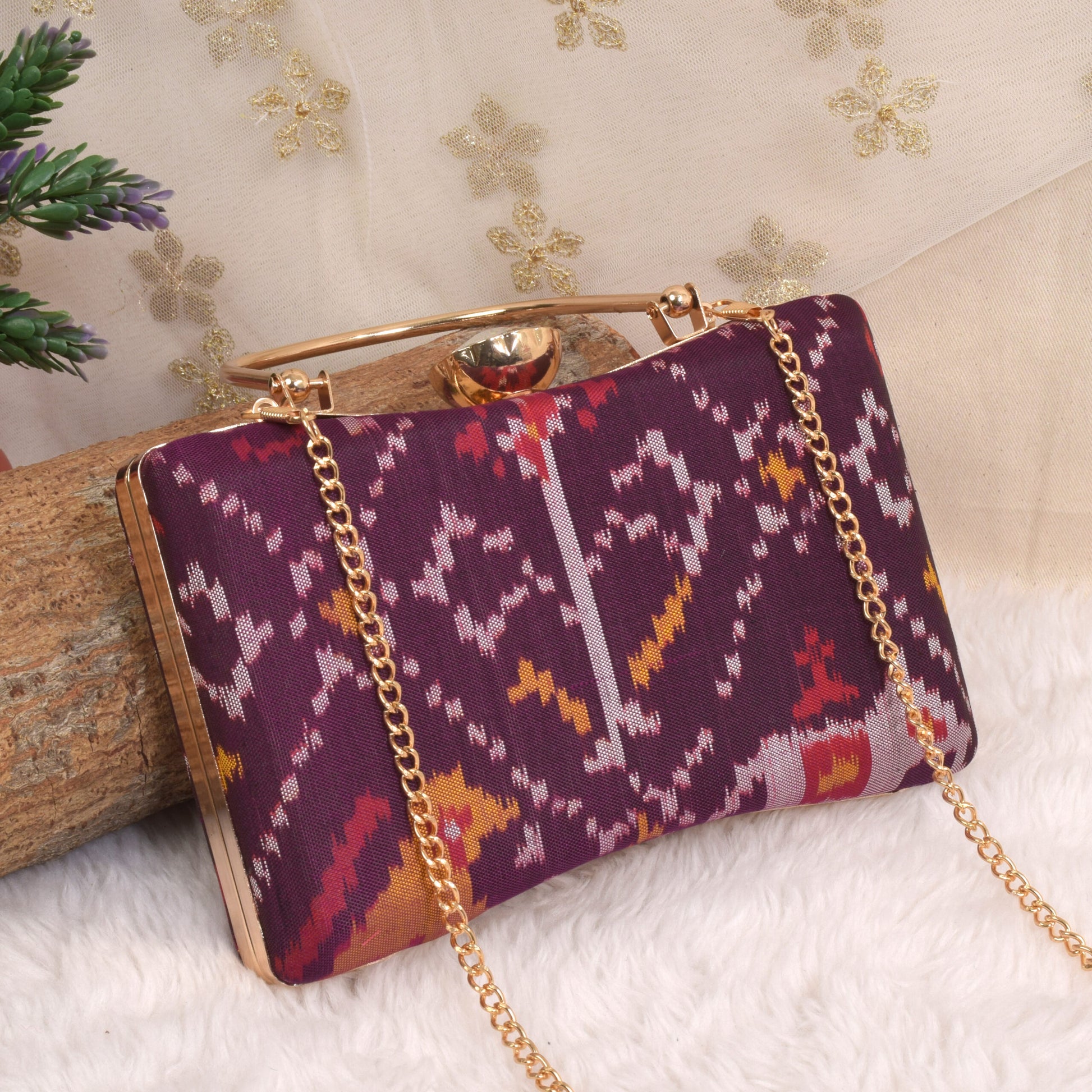 Single Ikat Patola Clutch