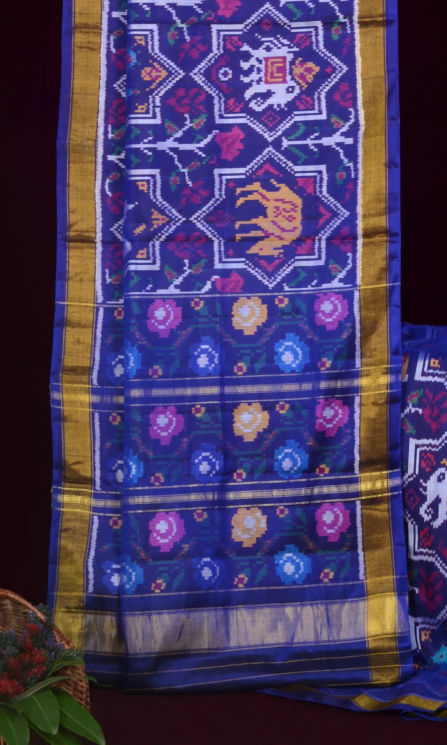Single Ikat Patola Saree