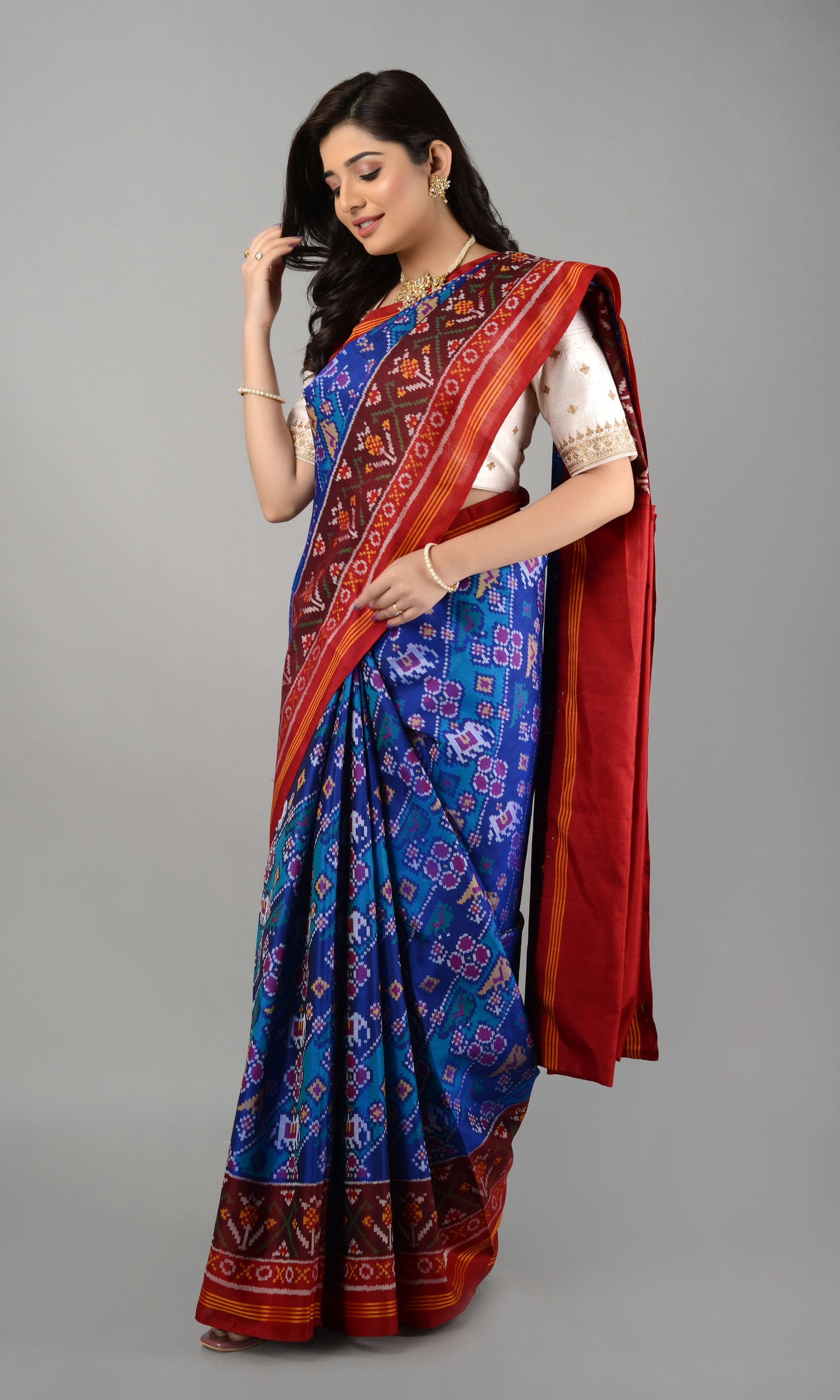 Single Ikat Patola Saree Elephant Parrot Laheriya