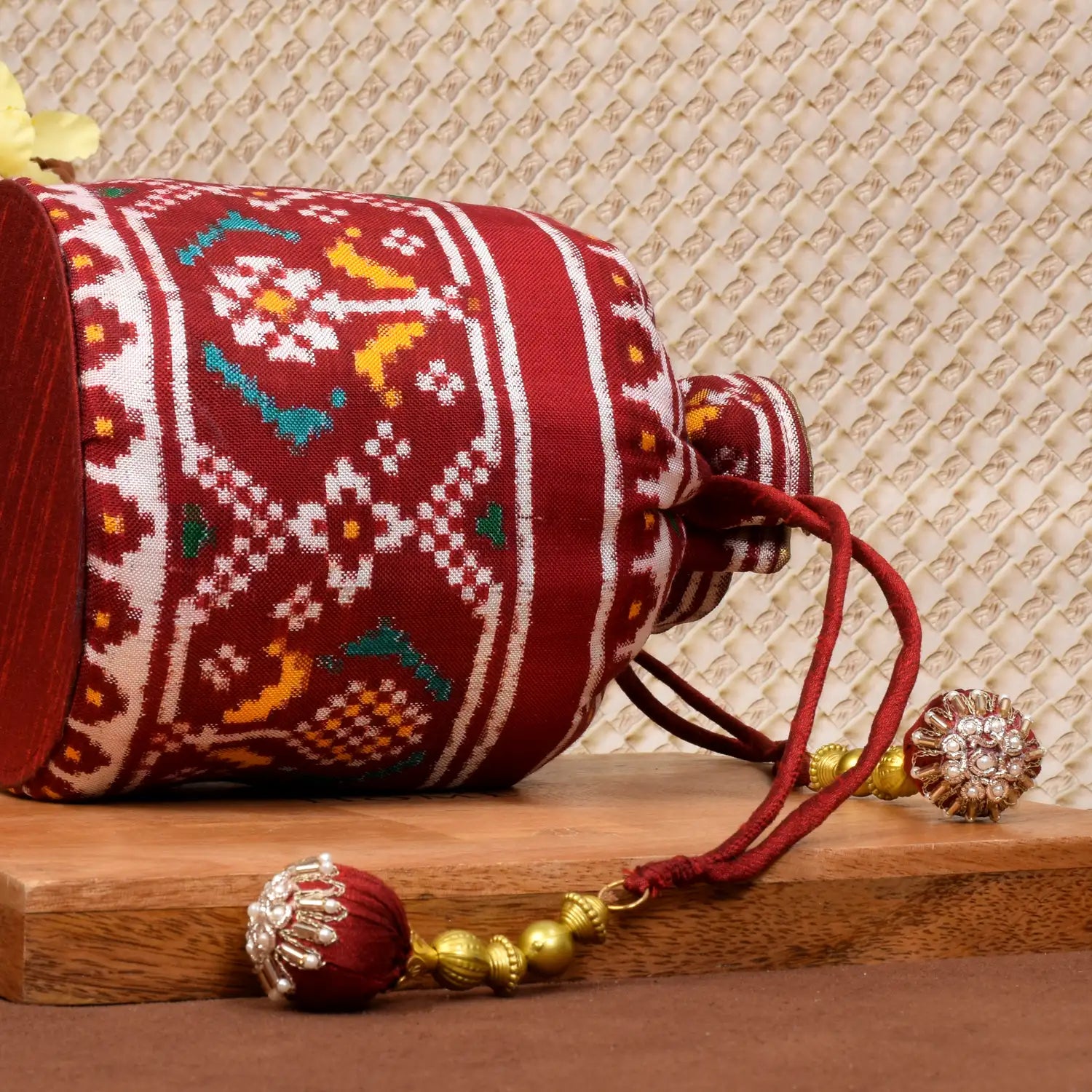Double Ikat Patola Batwa