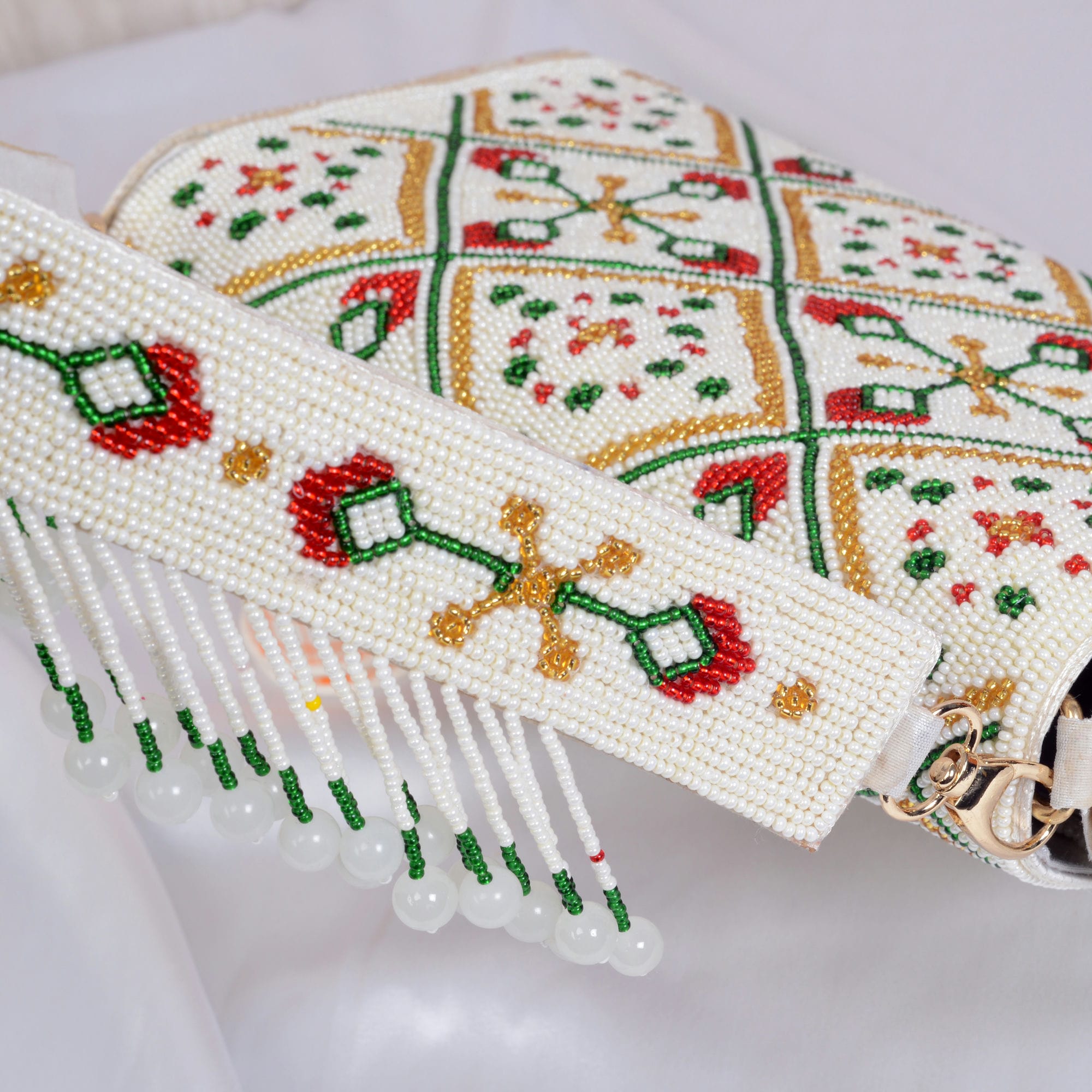 Moti Patola Beaded Batva