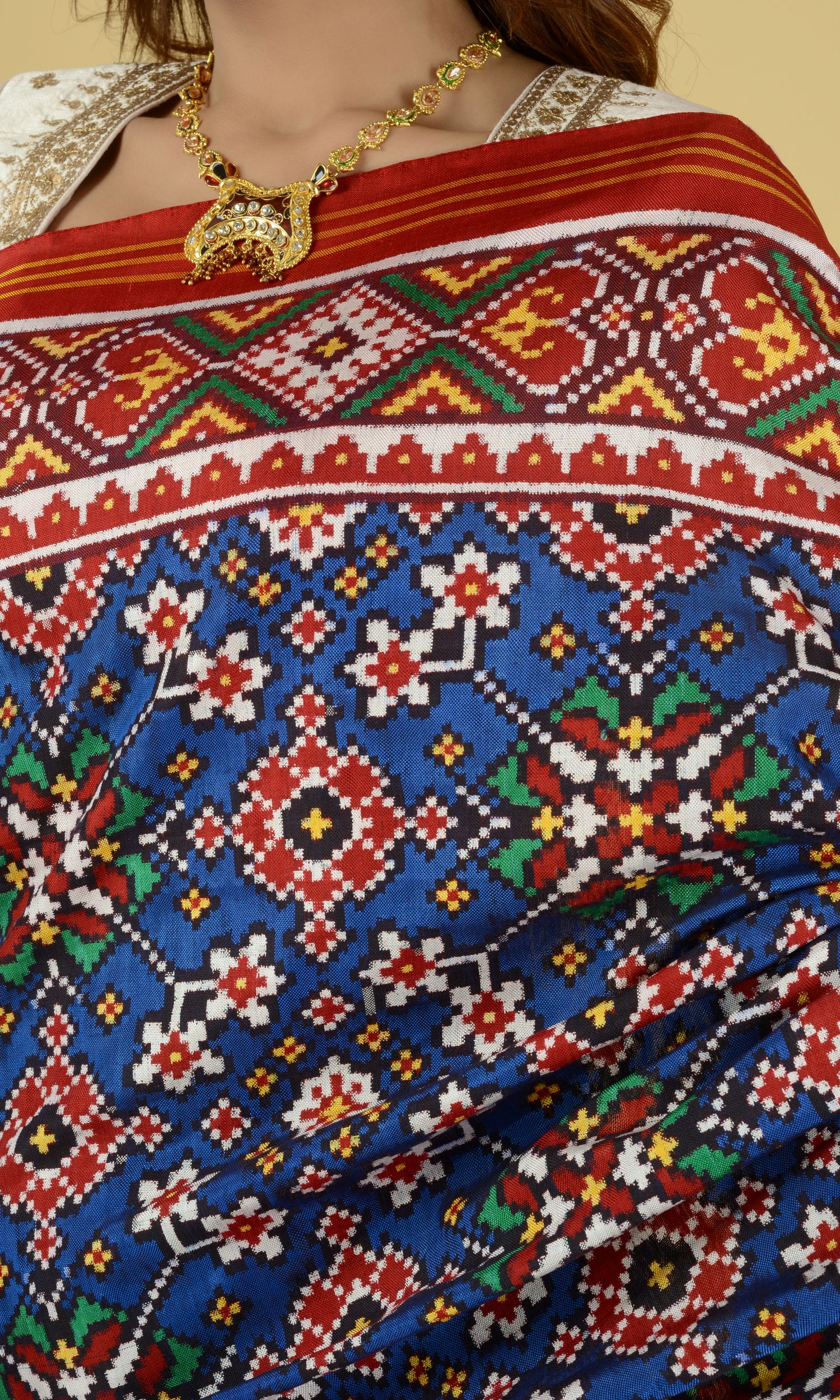 Double Ikat Patola Saree Nau Ratan