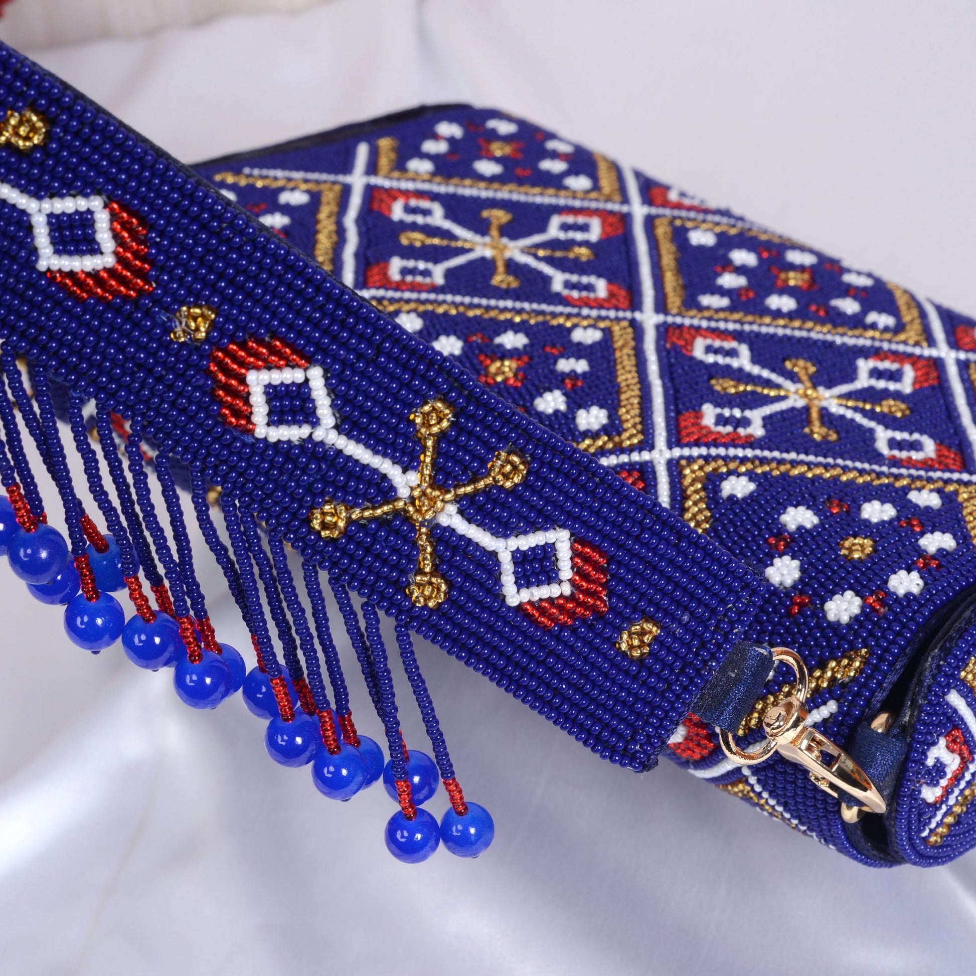 Moti Patola Beaded Batva