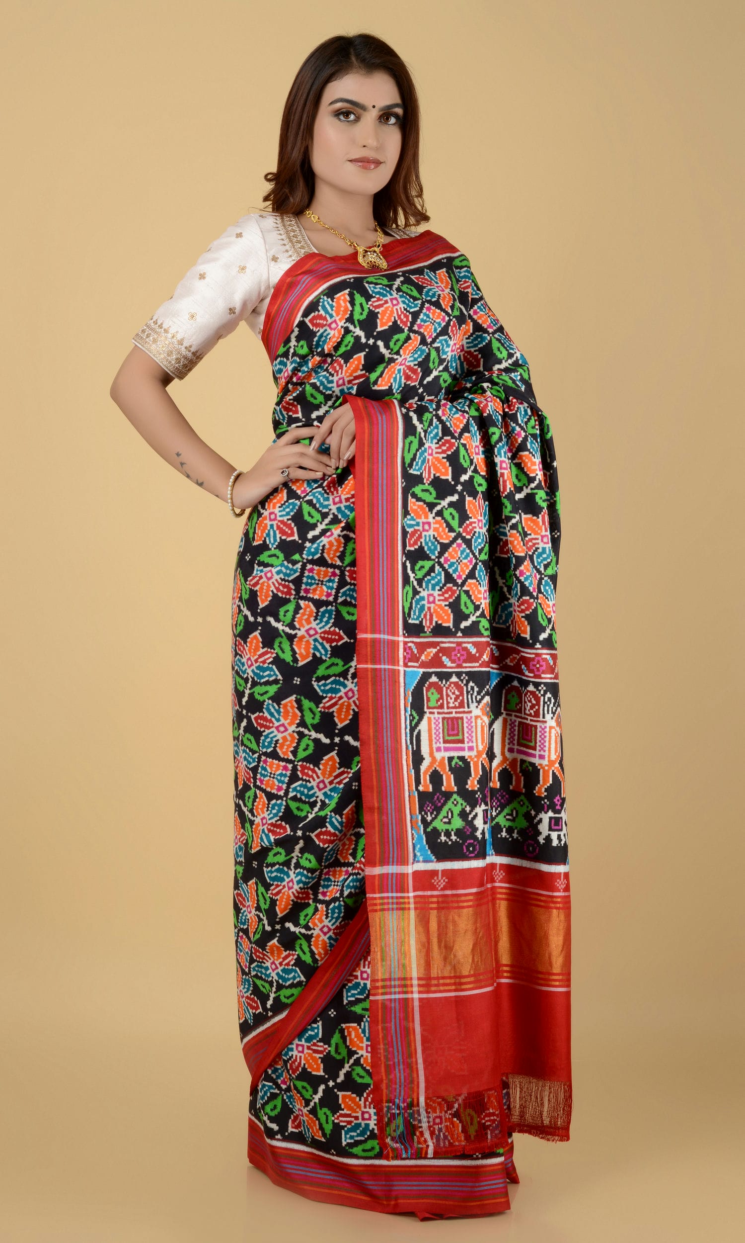 Double Ikat Patola Saree Leaf