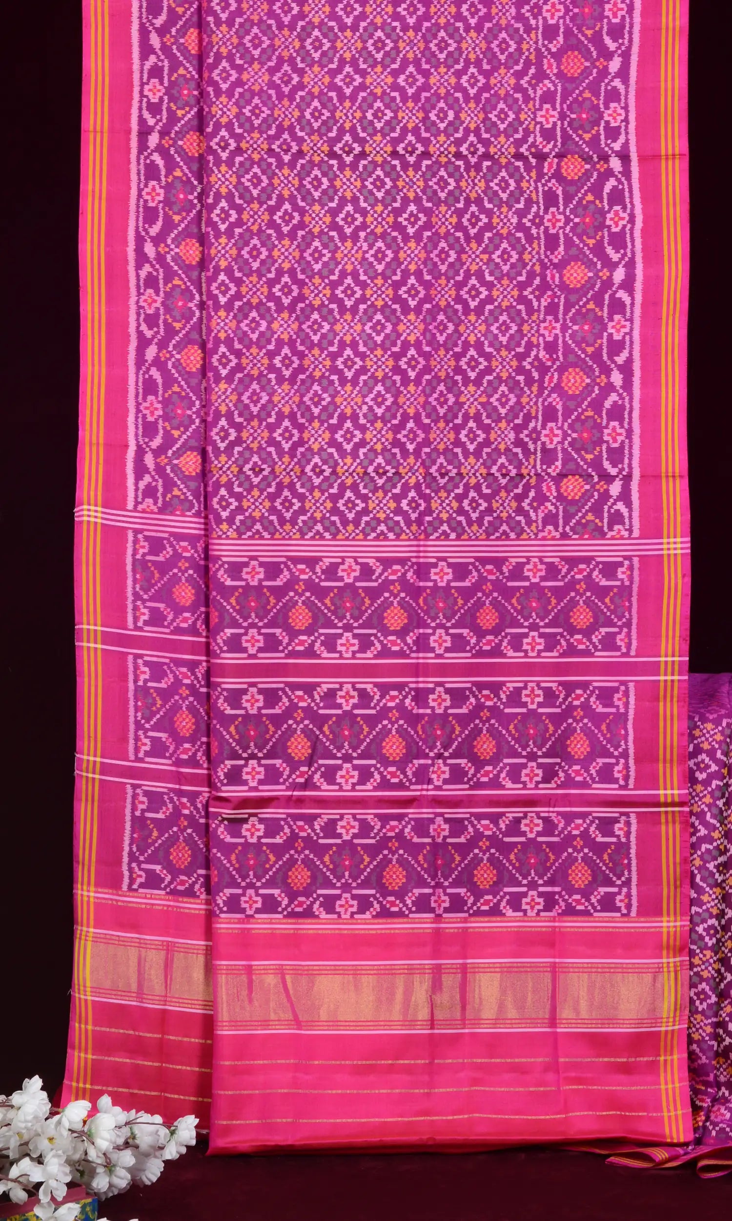 Single Ikat Patola Saree
