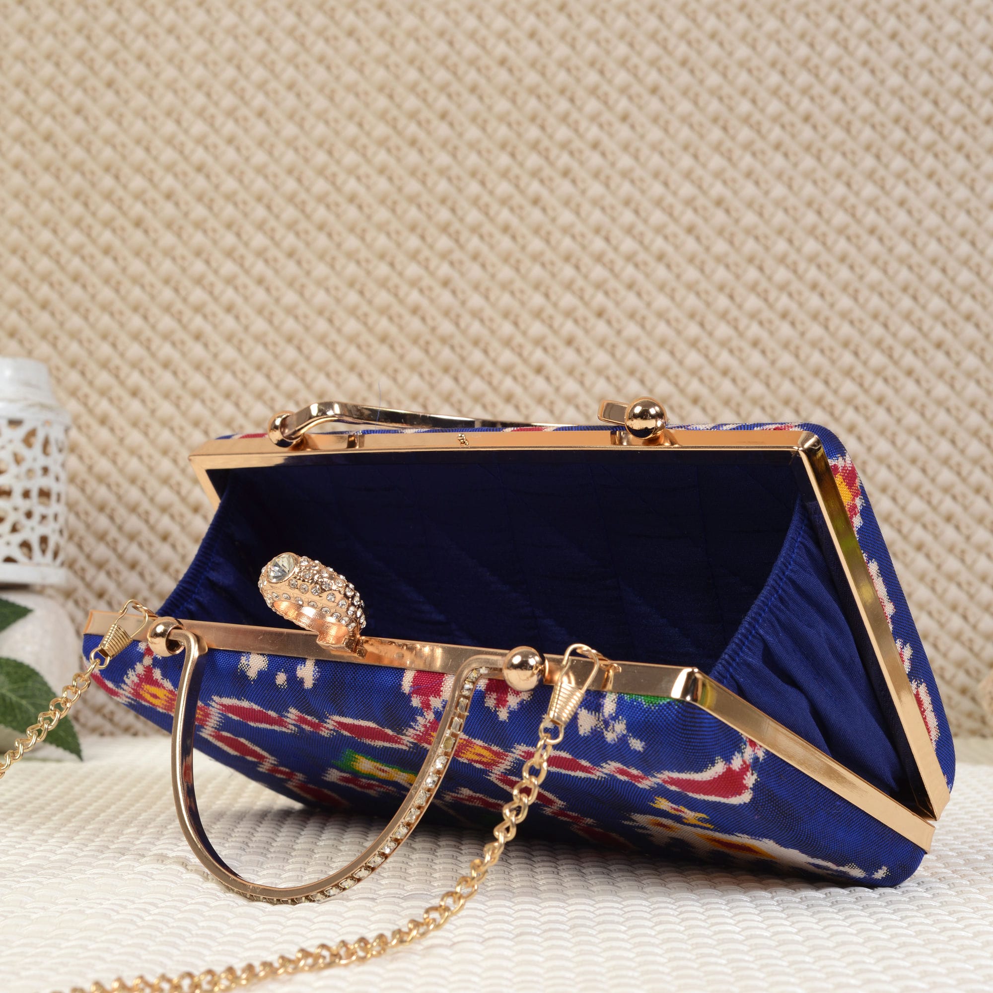 Double Ikat Patola Clutch
