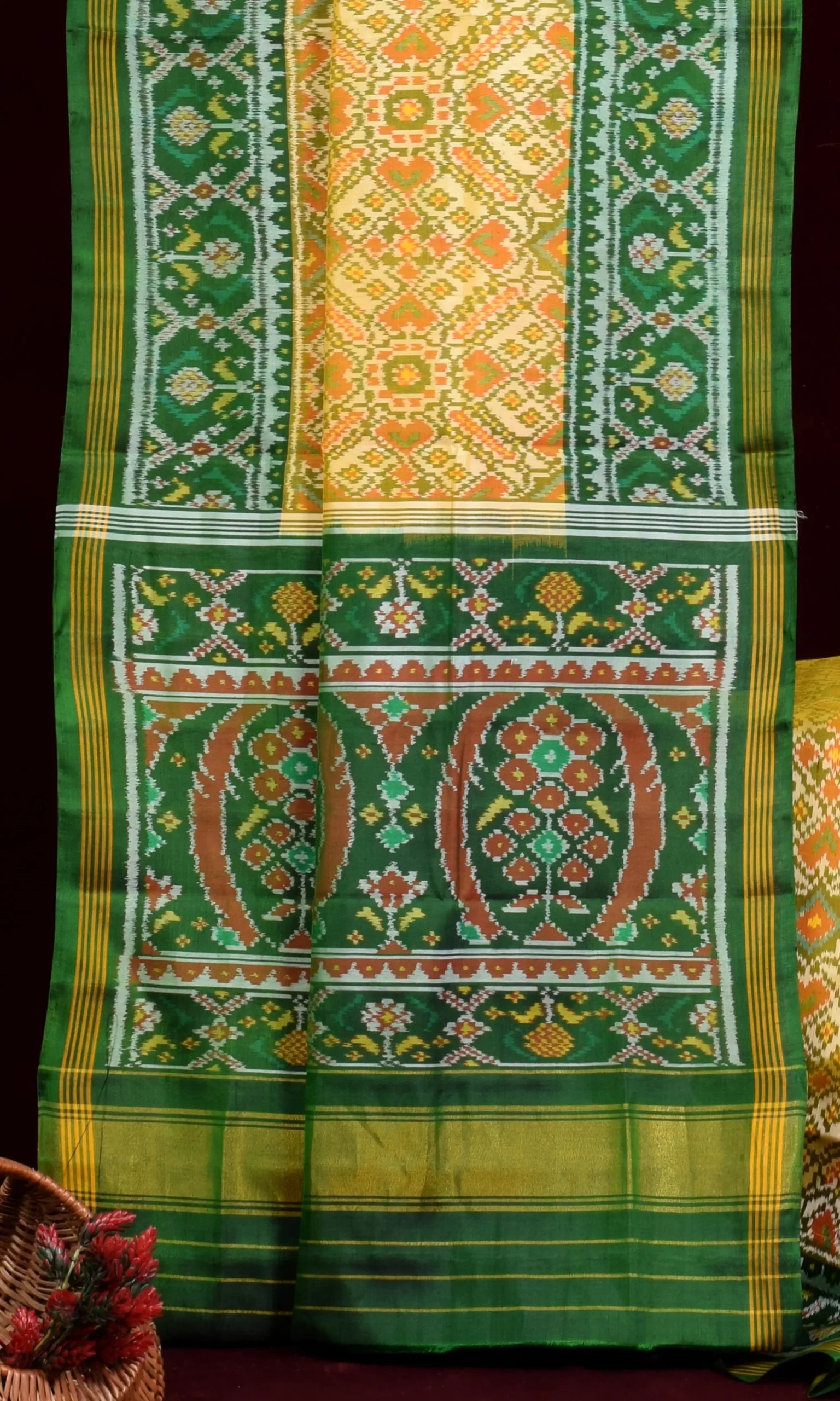 Single Ikat Patola Saree