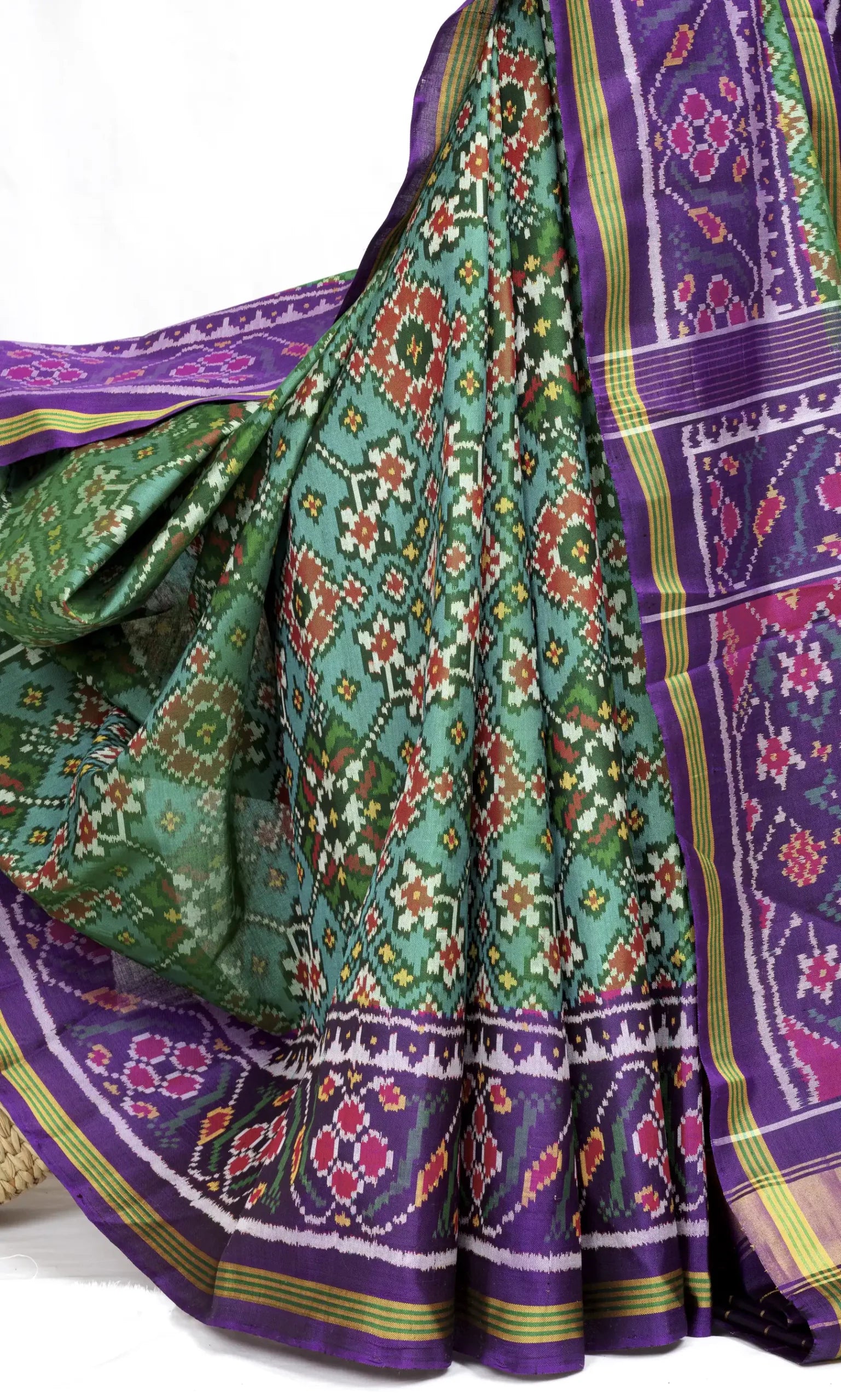 Single Ikat Patola Saree