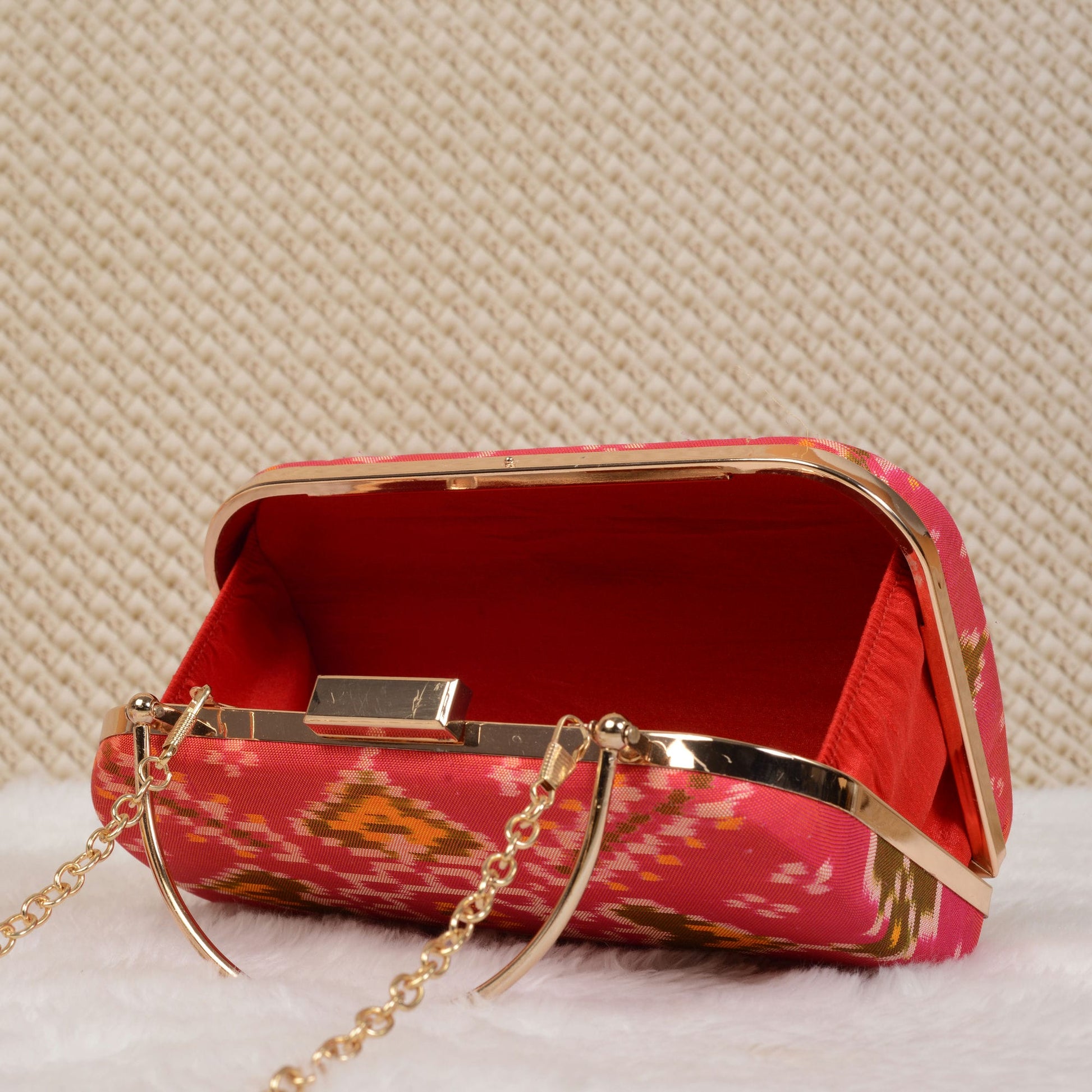 Single Ikat Patola Clutch