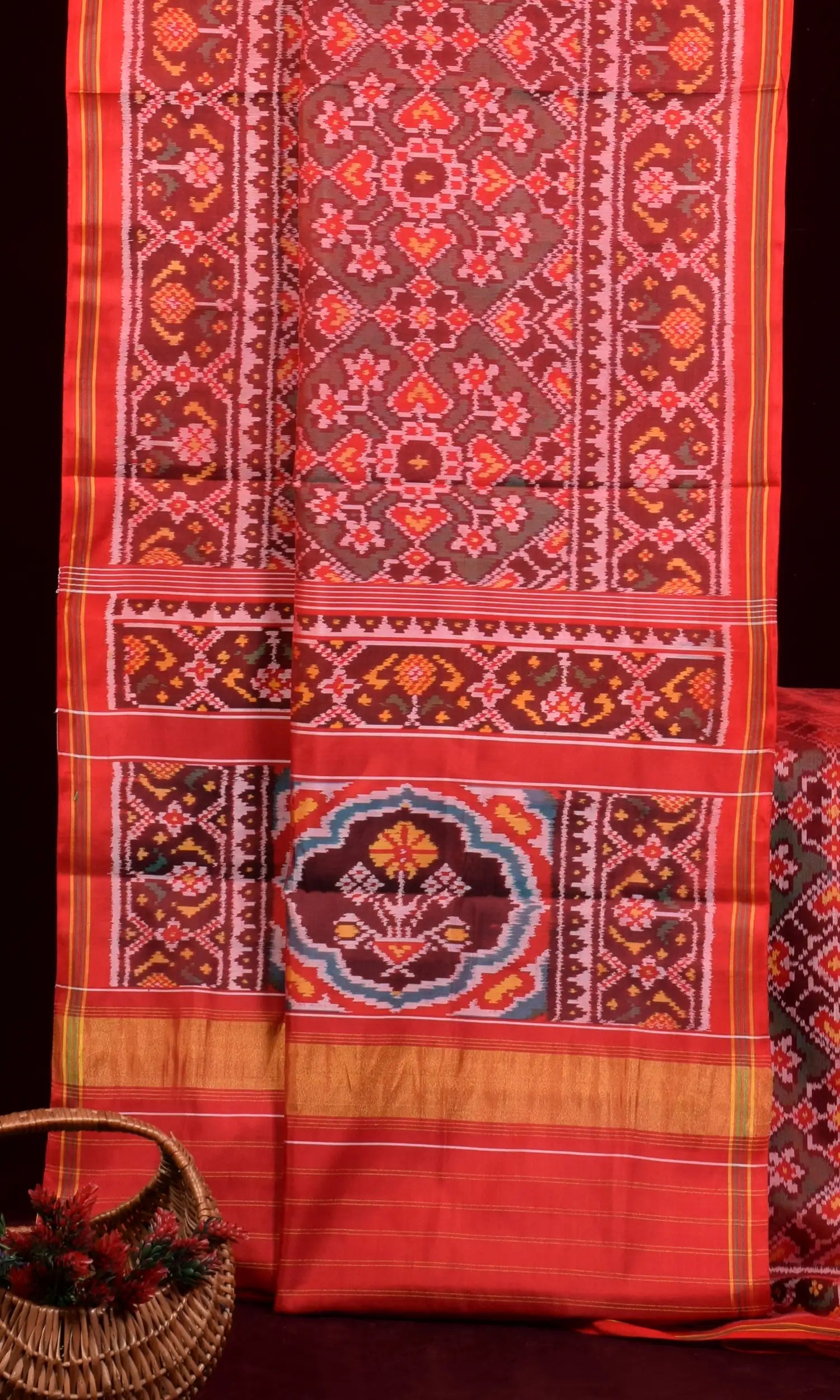 Single Ikat Patola Saree