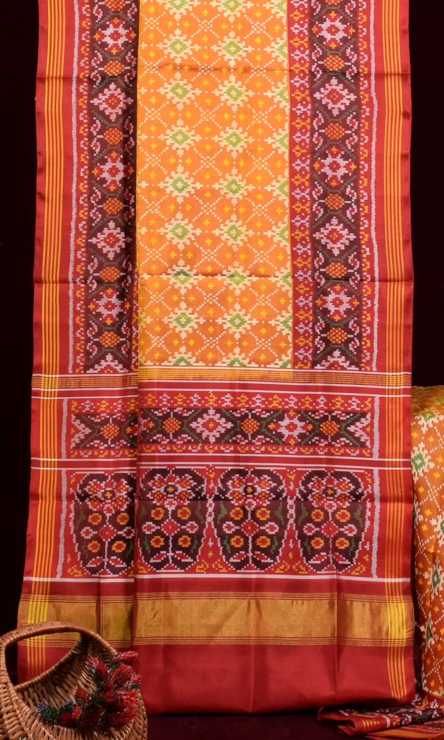 Single Ikat Patola Saree