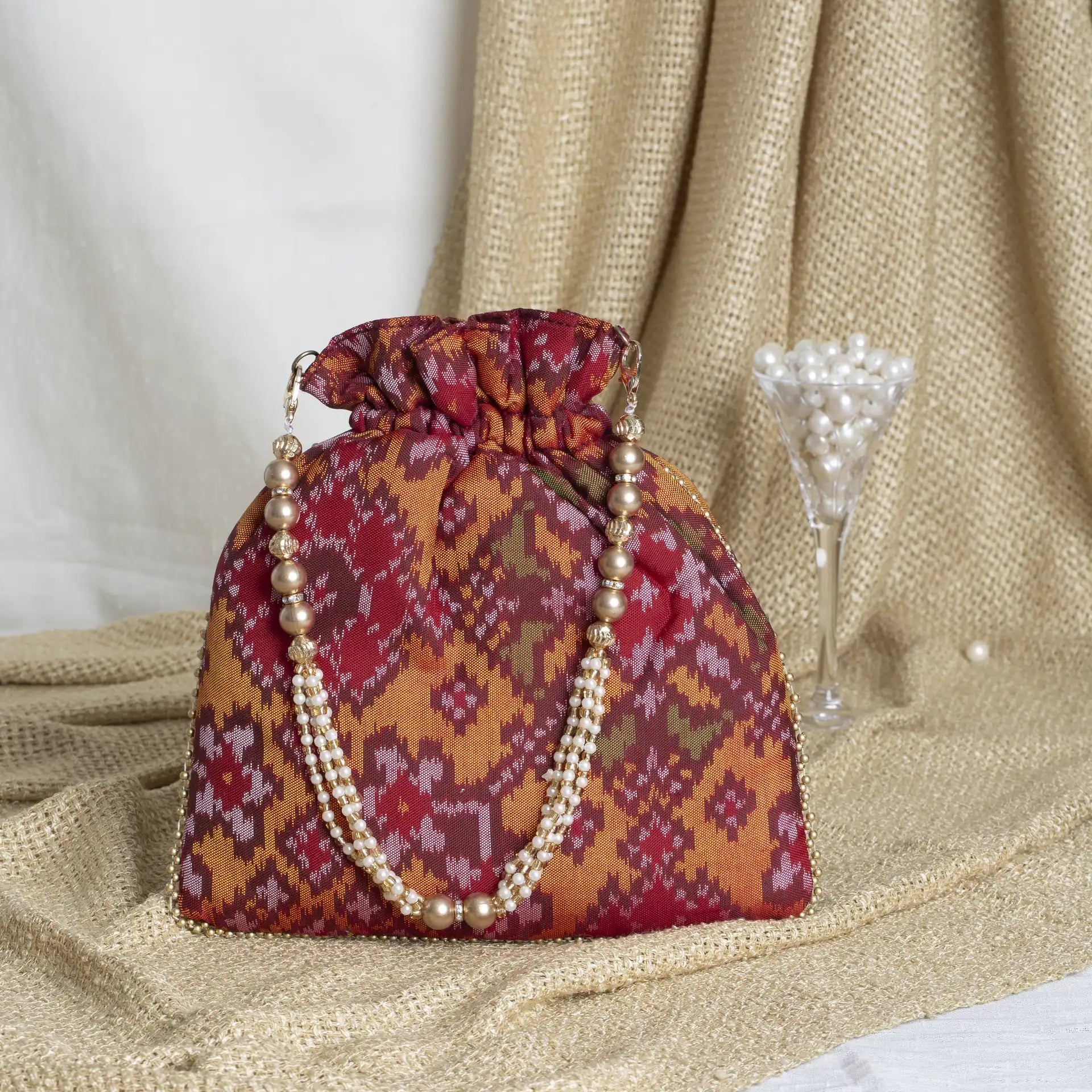 Single Ikat Patola Batwa