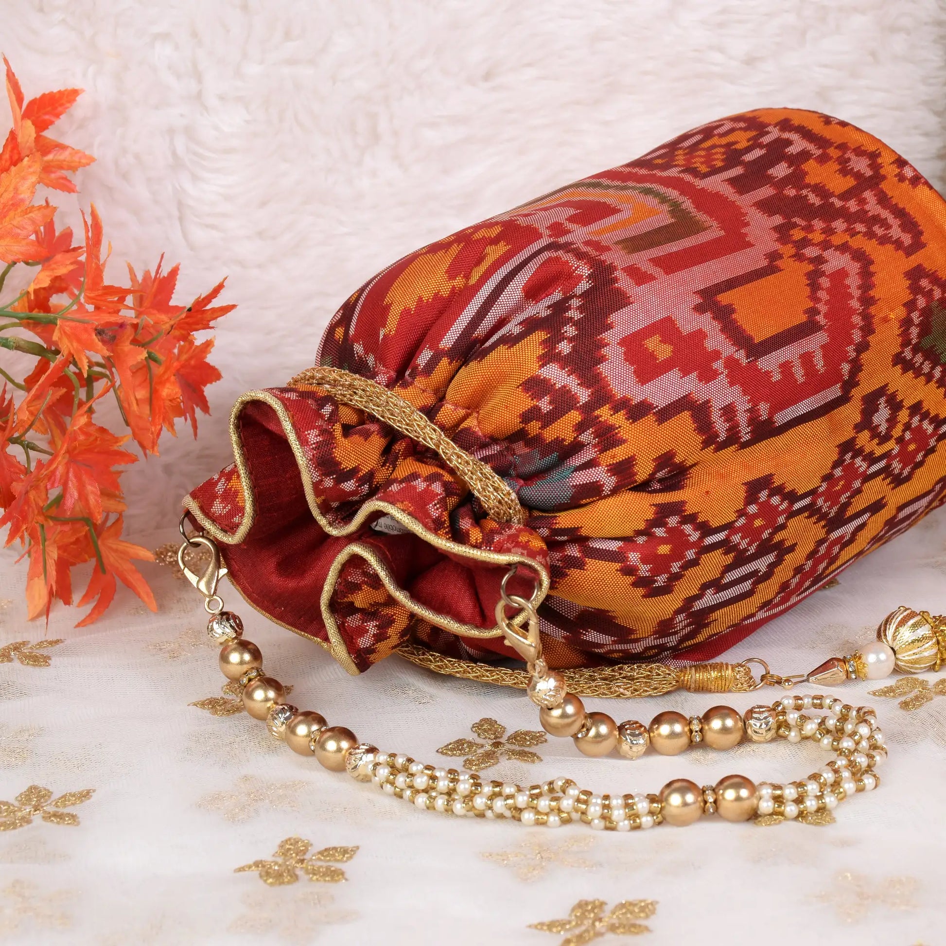 Single Ikat Patola Batwa