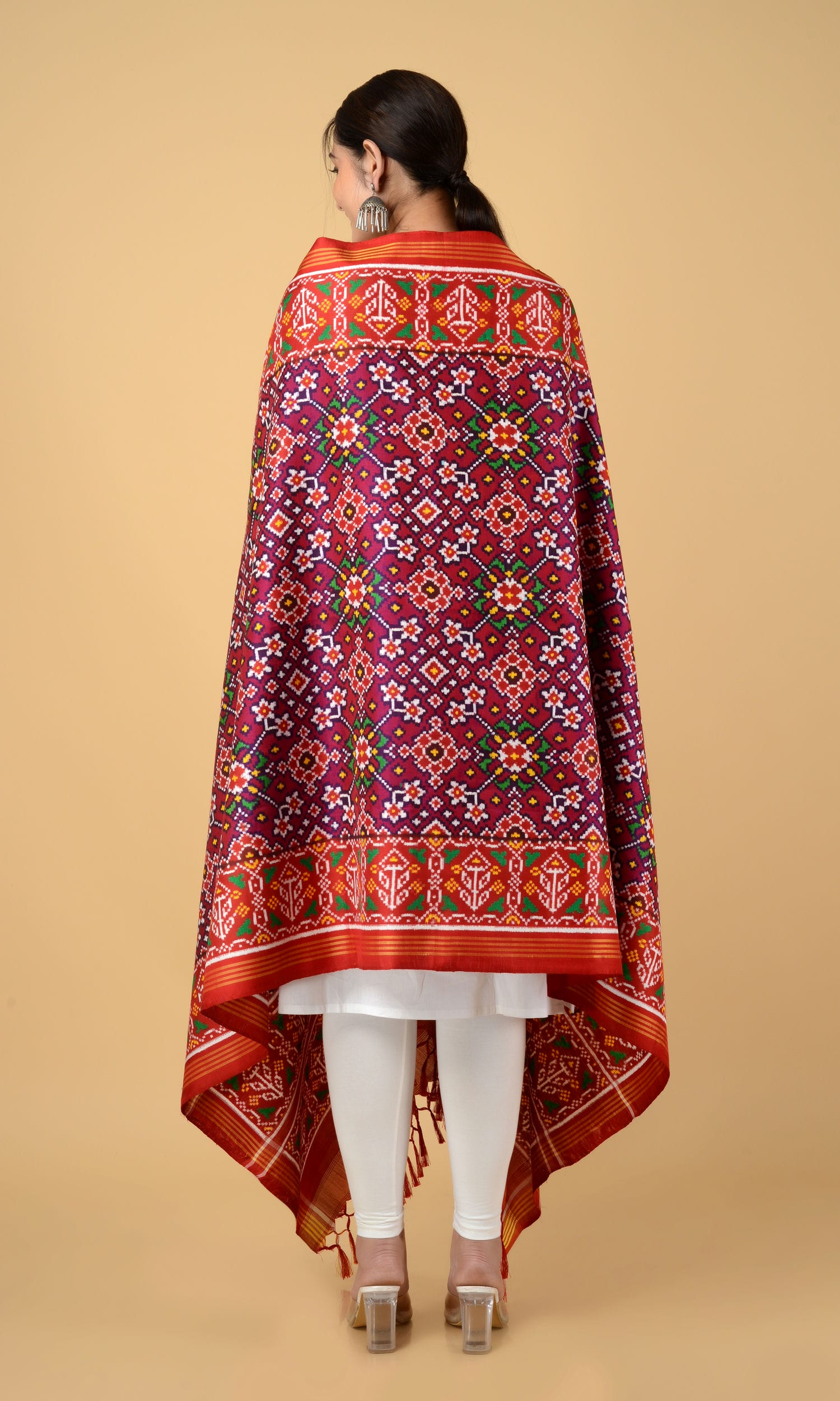 Double Ikat Patola Dupatta Nau Ratan