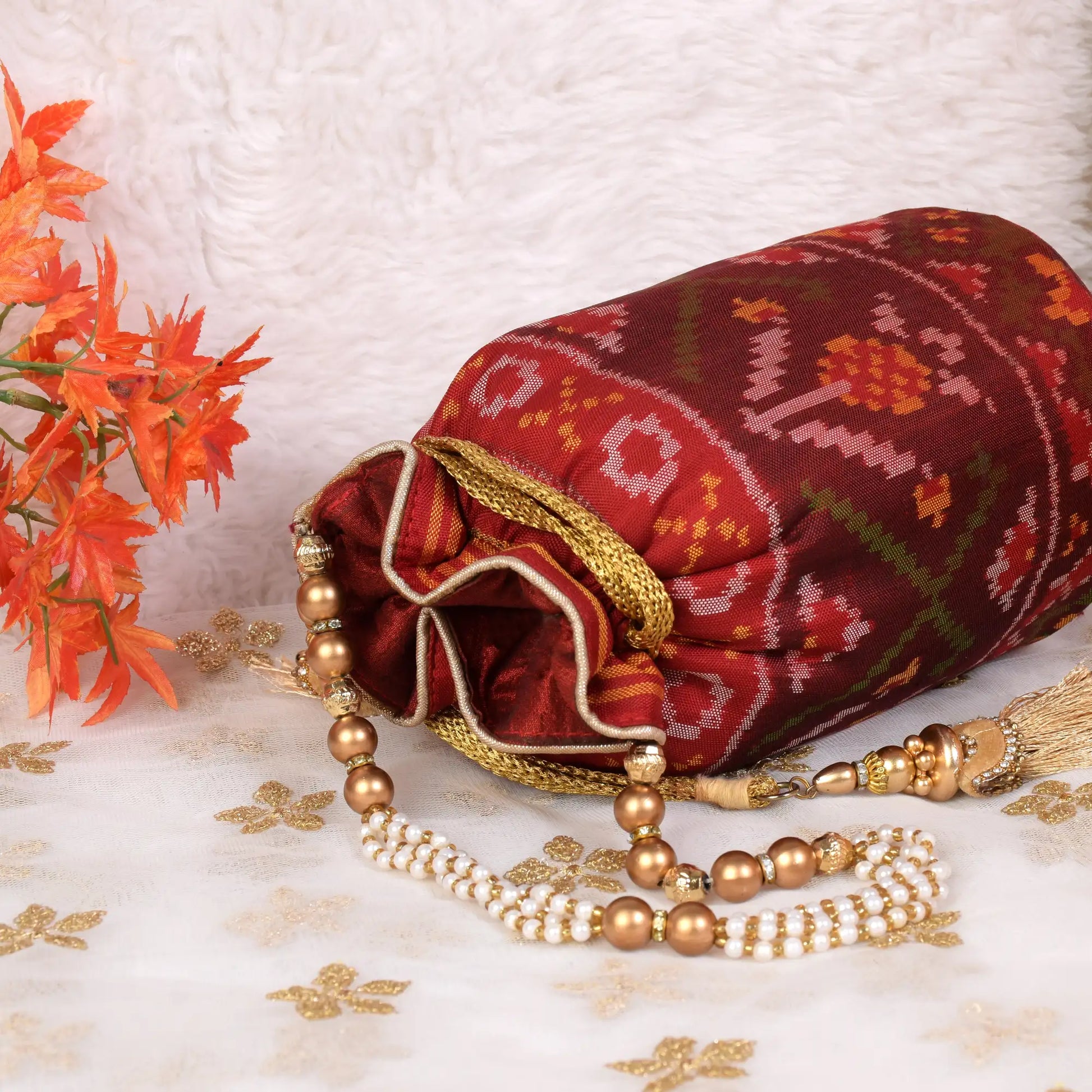 Single Ikat Patola Batwa