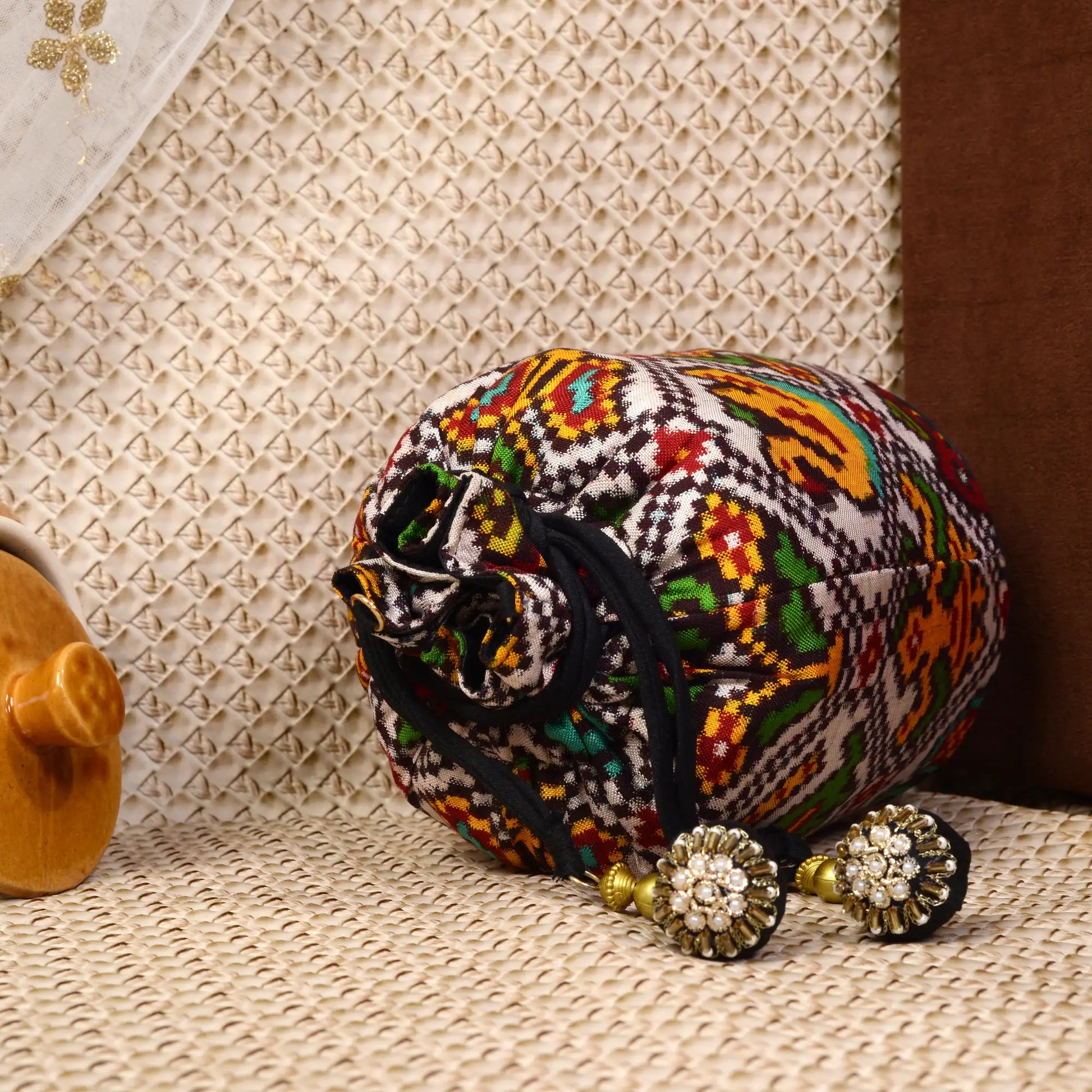 Double Ikat Patola Batwa