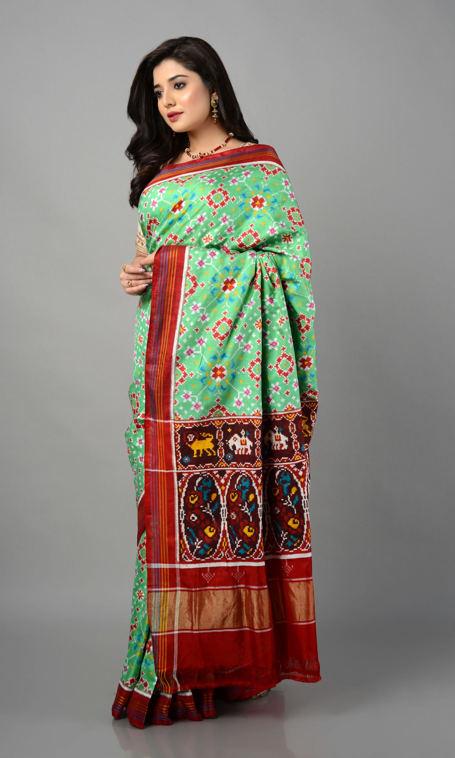 Double Ikat Patola Saree Nau Ratan