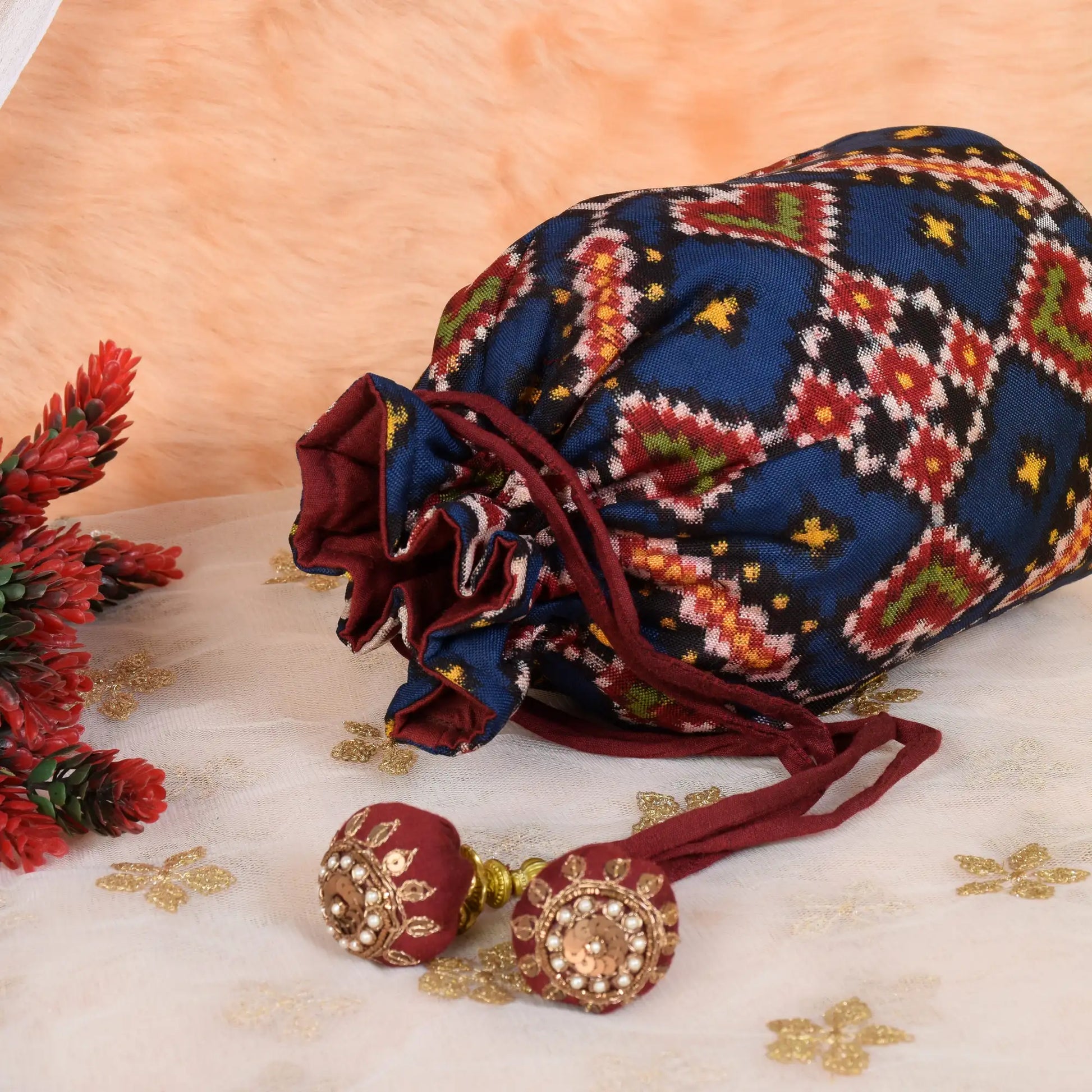 Double Ikat Patola Batwa