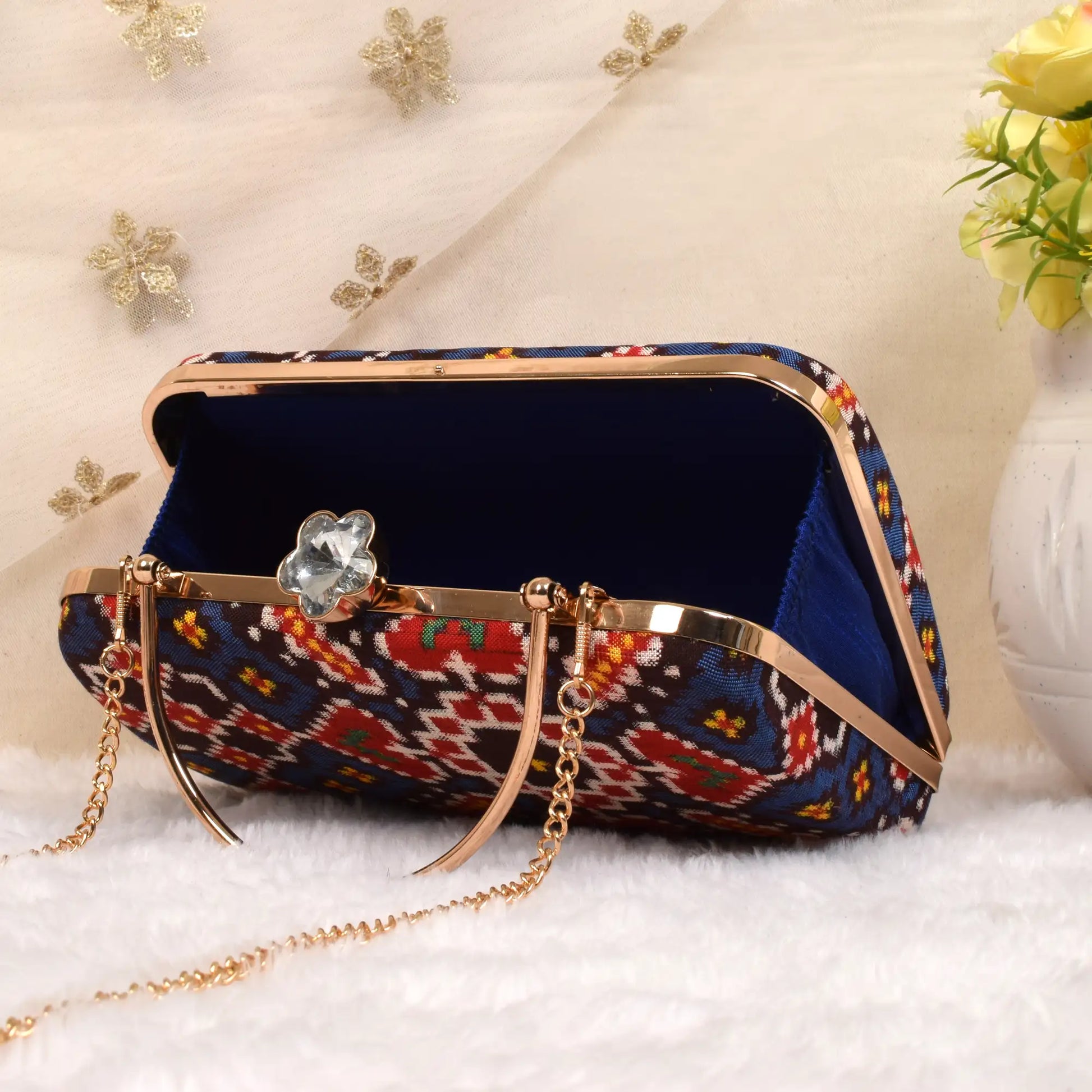Double Ikat Patola Clutch