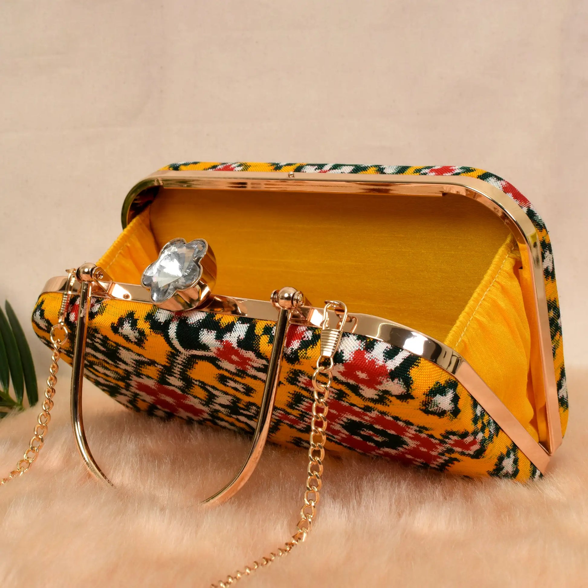 Double Ikat Patola Clutch