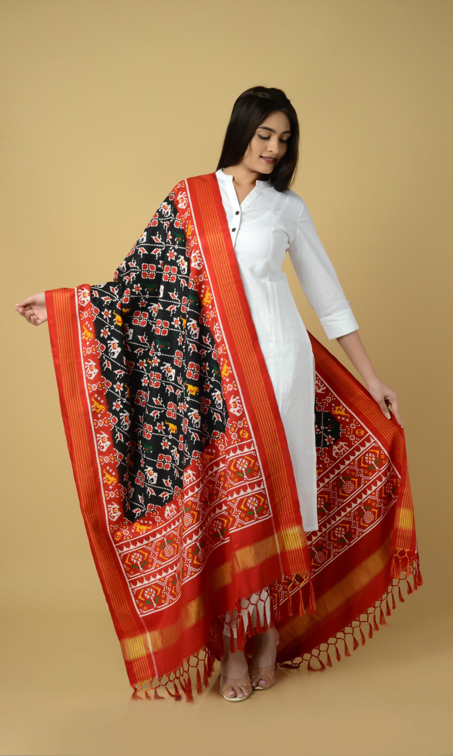 Double Ikat Patola Dupatta Elephant Parrot Laheriya
