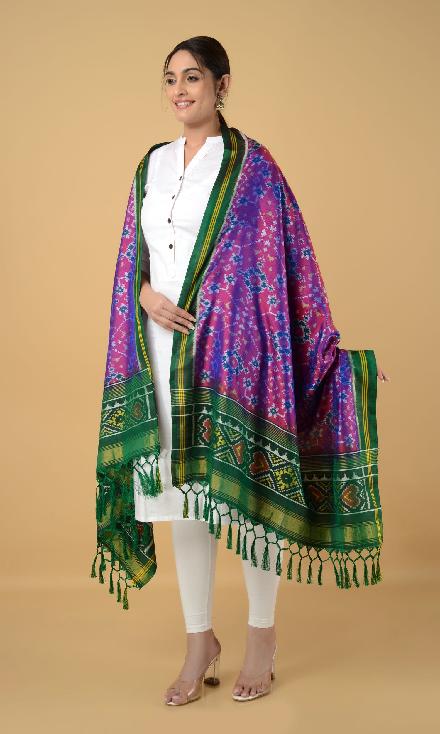 Single Ikat Patola Dupatta Nau Ratan