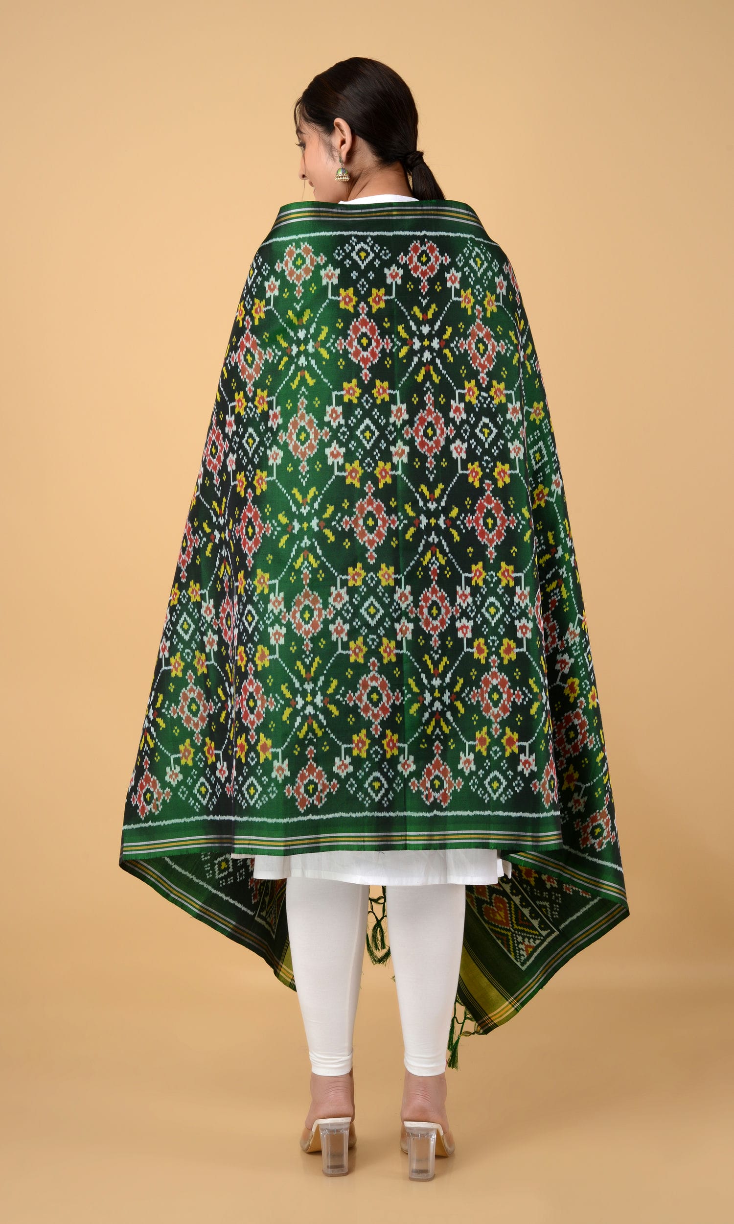Single Ikat Patola Dupatta Nau Ratan