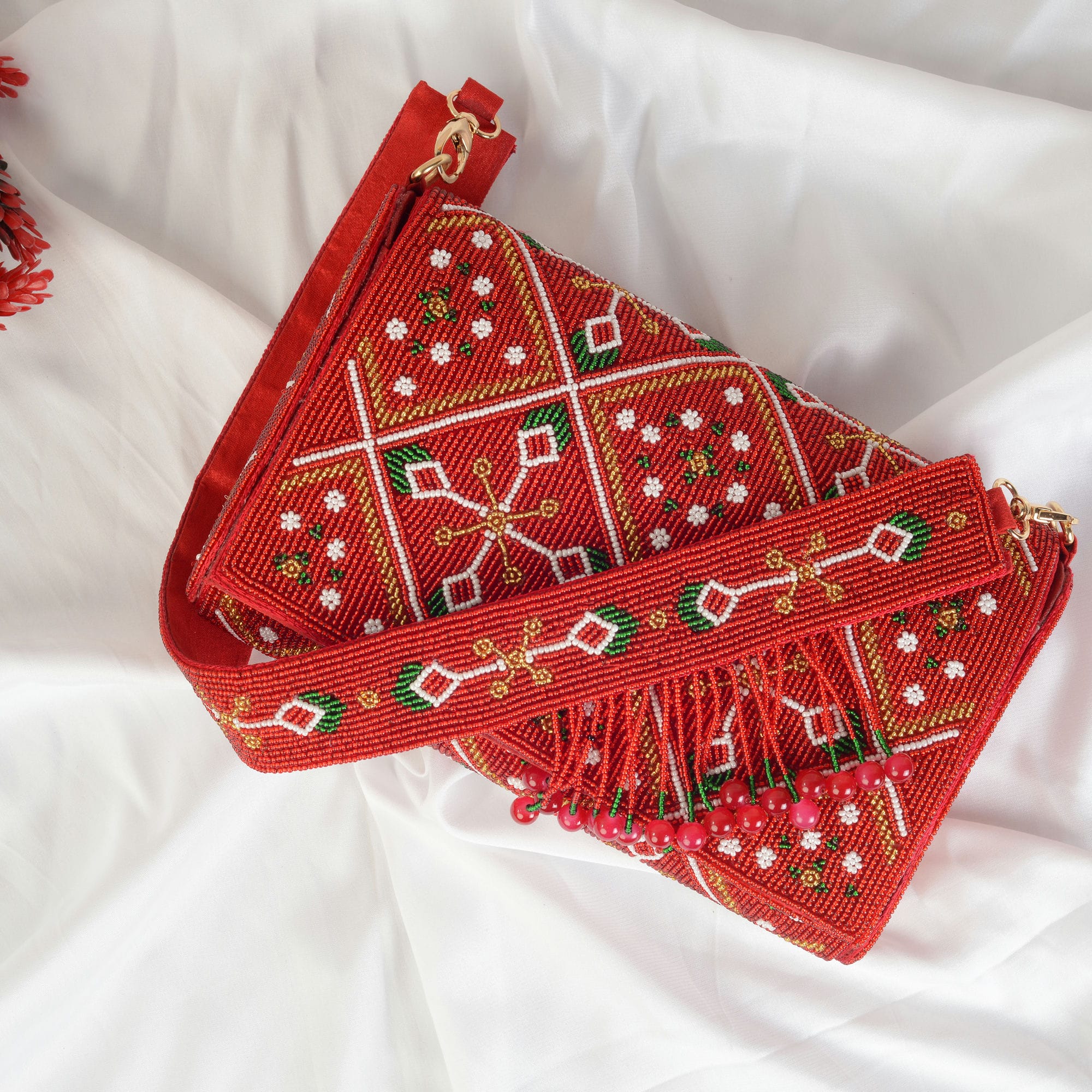 Moti Patola Beaded Batva