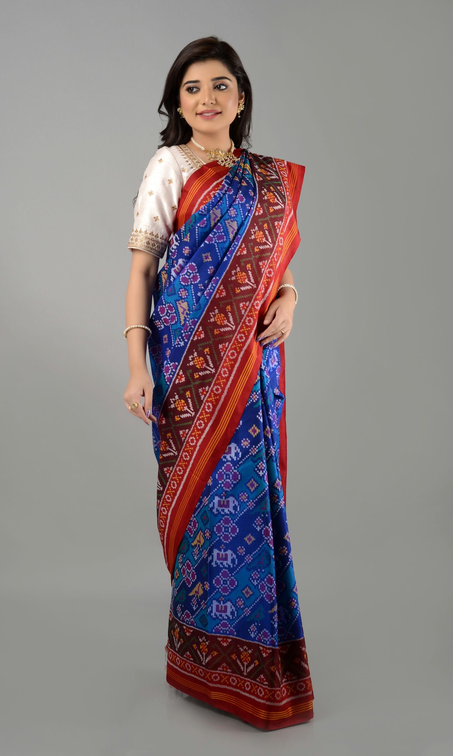 Single Ikat Patola Saree Elephant Parrot Laheriya