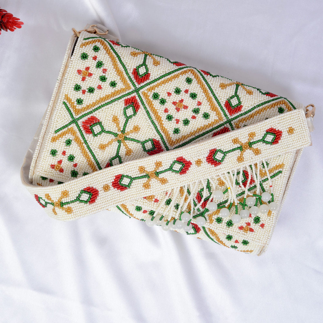 Moti Patola Beaded Batva