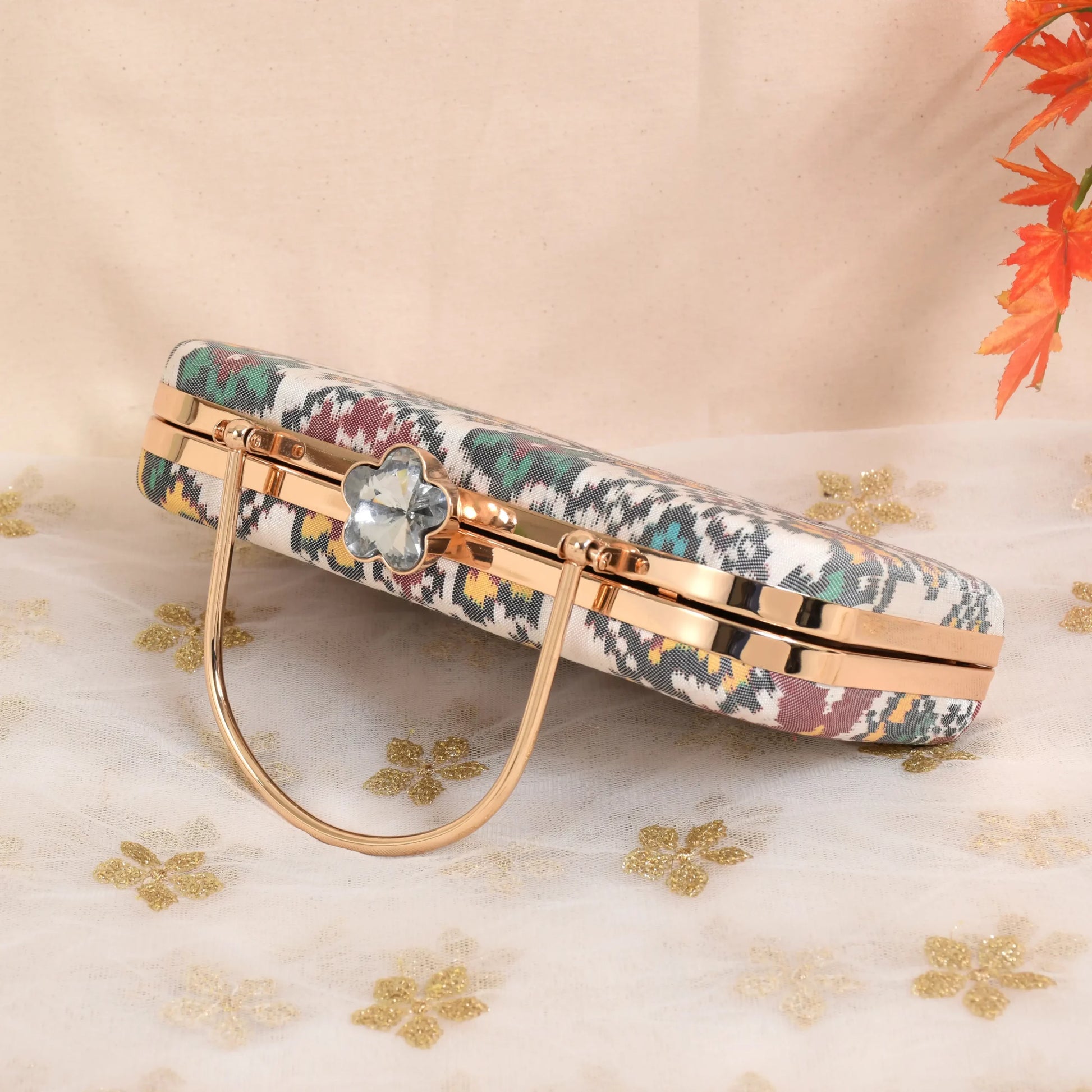 Single Ikat Patola Clutch