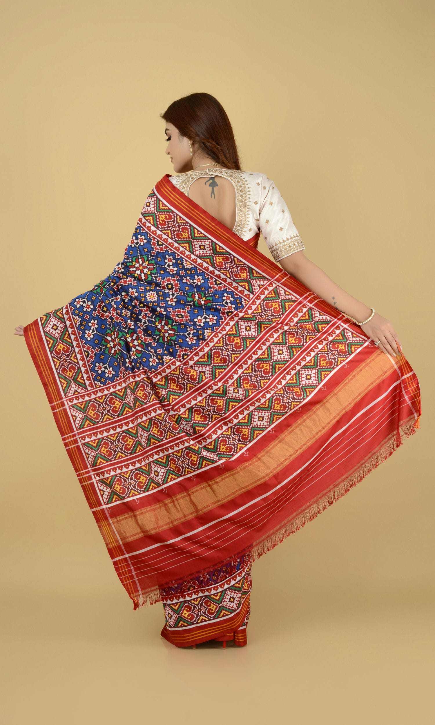 Double Ikat Patola Saree Nau Ratan