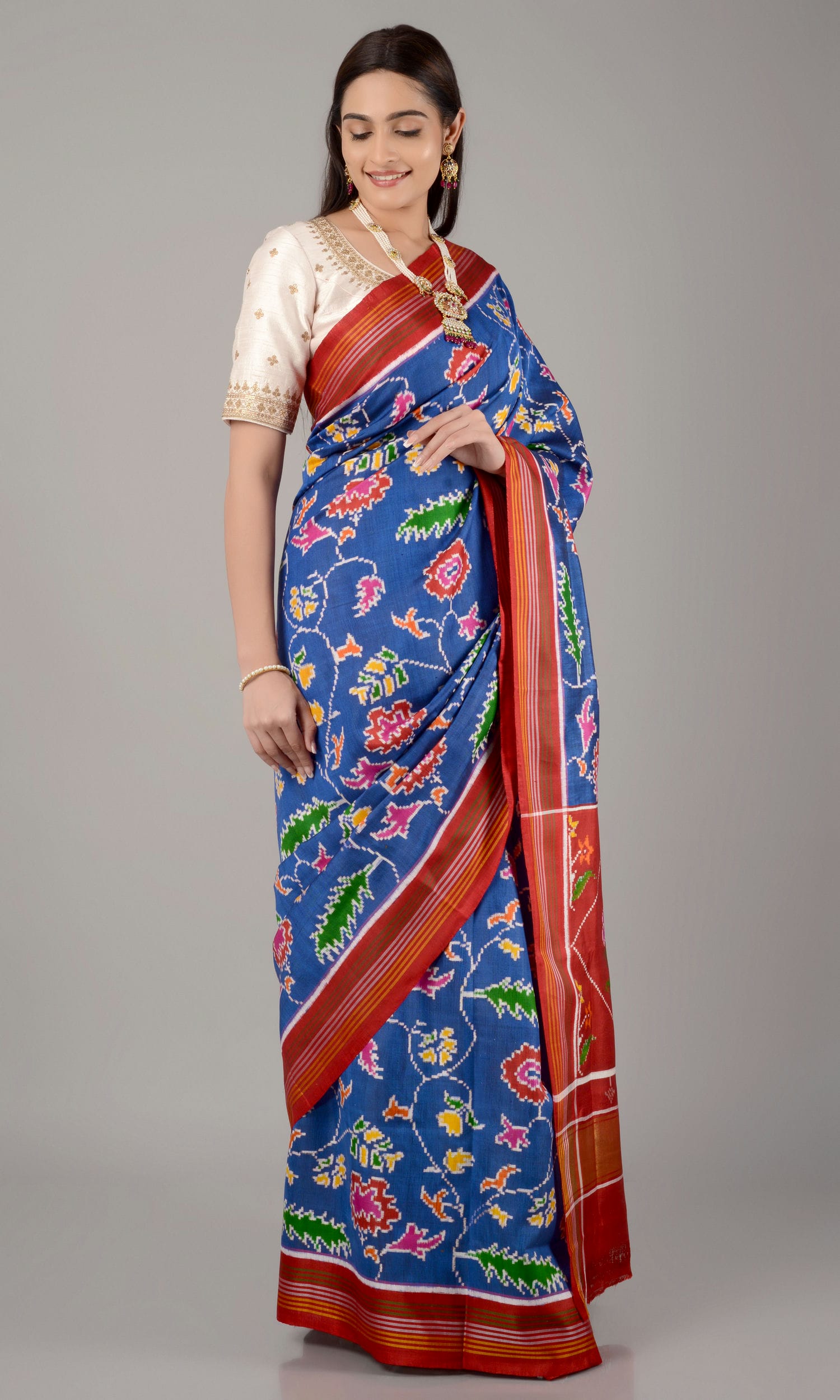 Double Ikat Patola Saree Jaal
