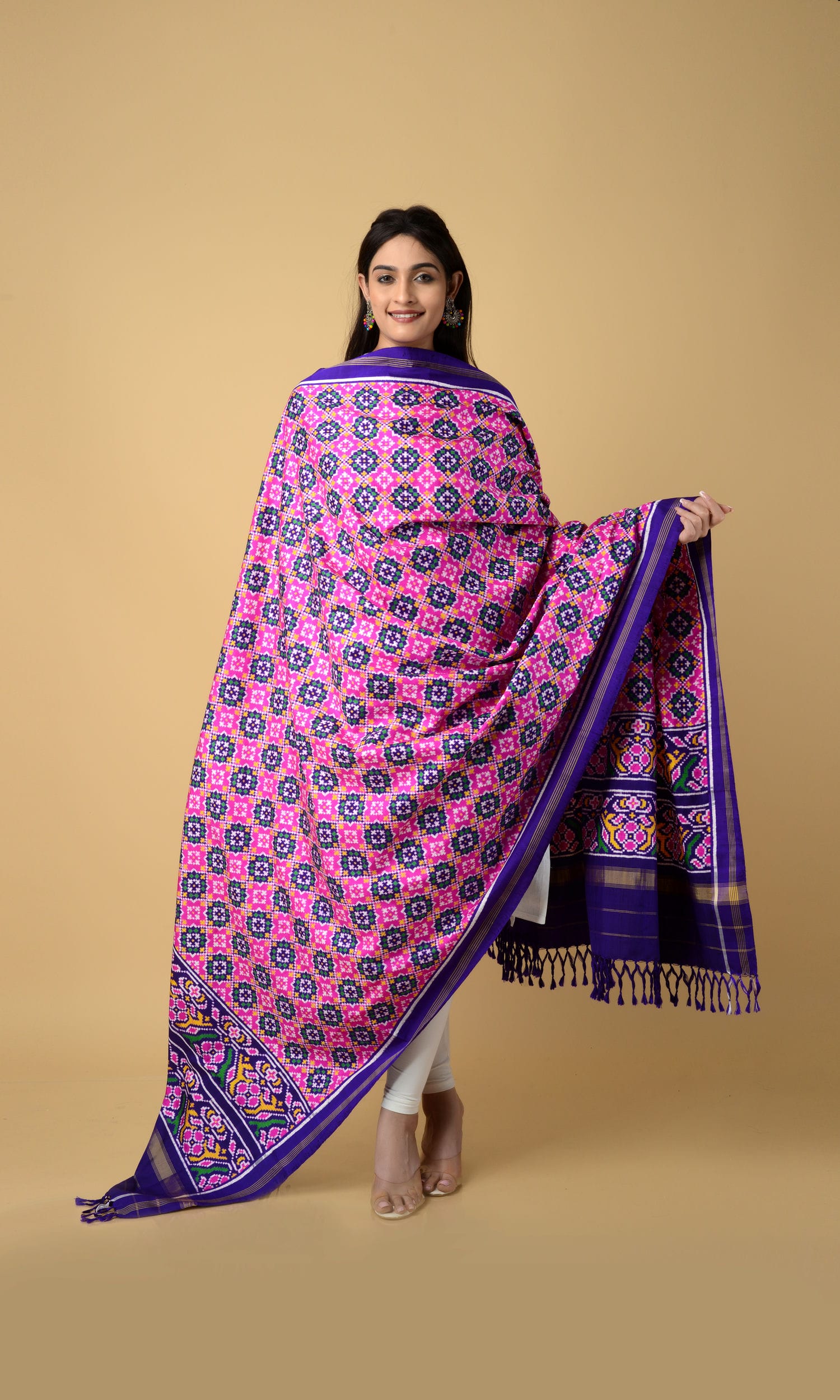 Double Ikat Patola Chanda Dupatta