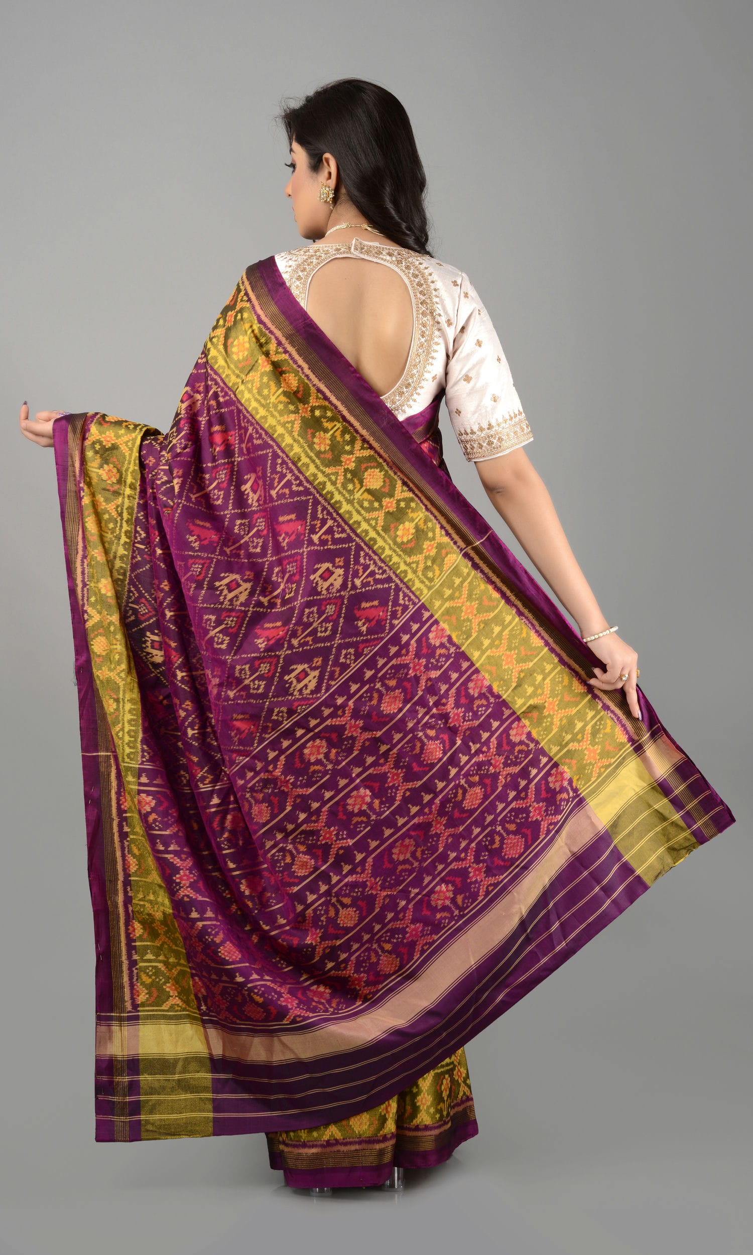 Rajkoti Patola Saree Nari Kunj