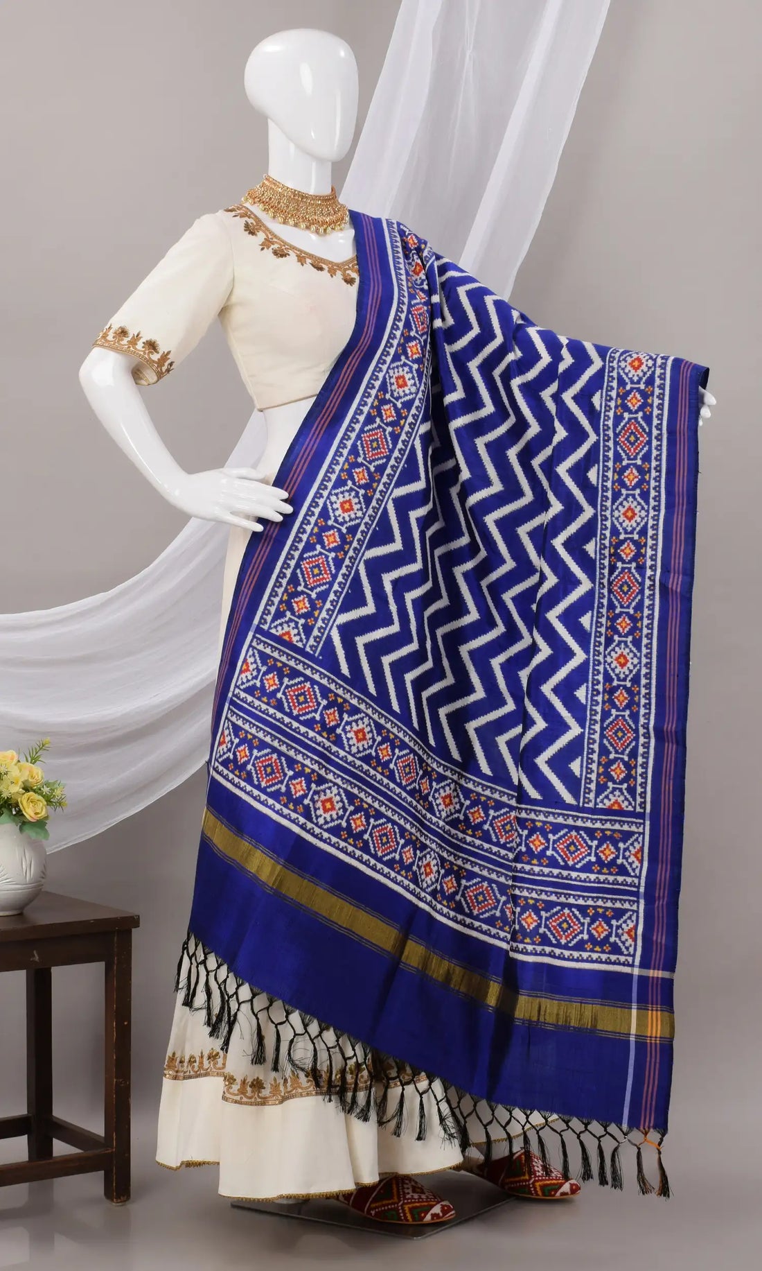 Double Ikat Patola Dupatta