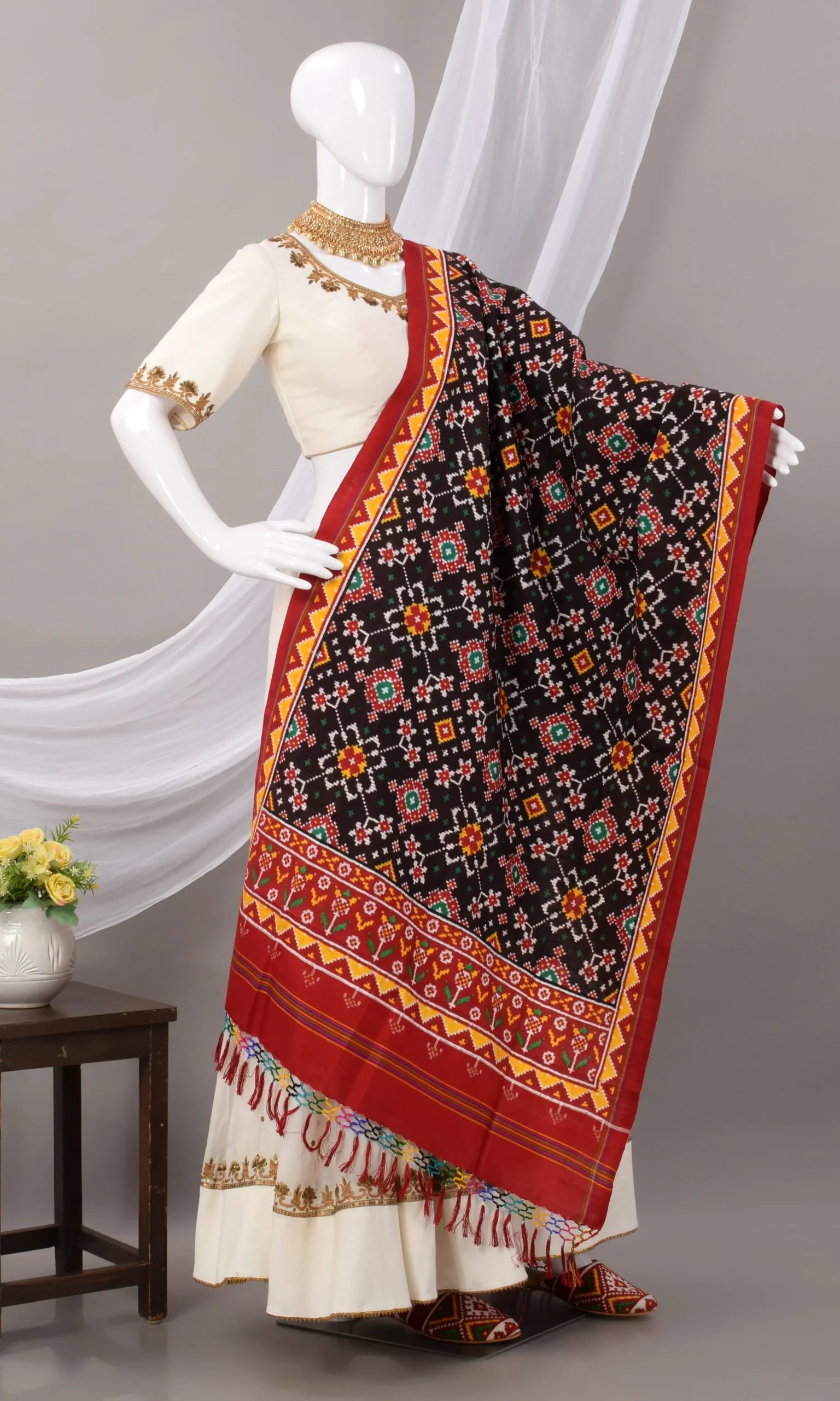 Double Ikat Patola Dupatta
