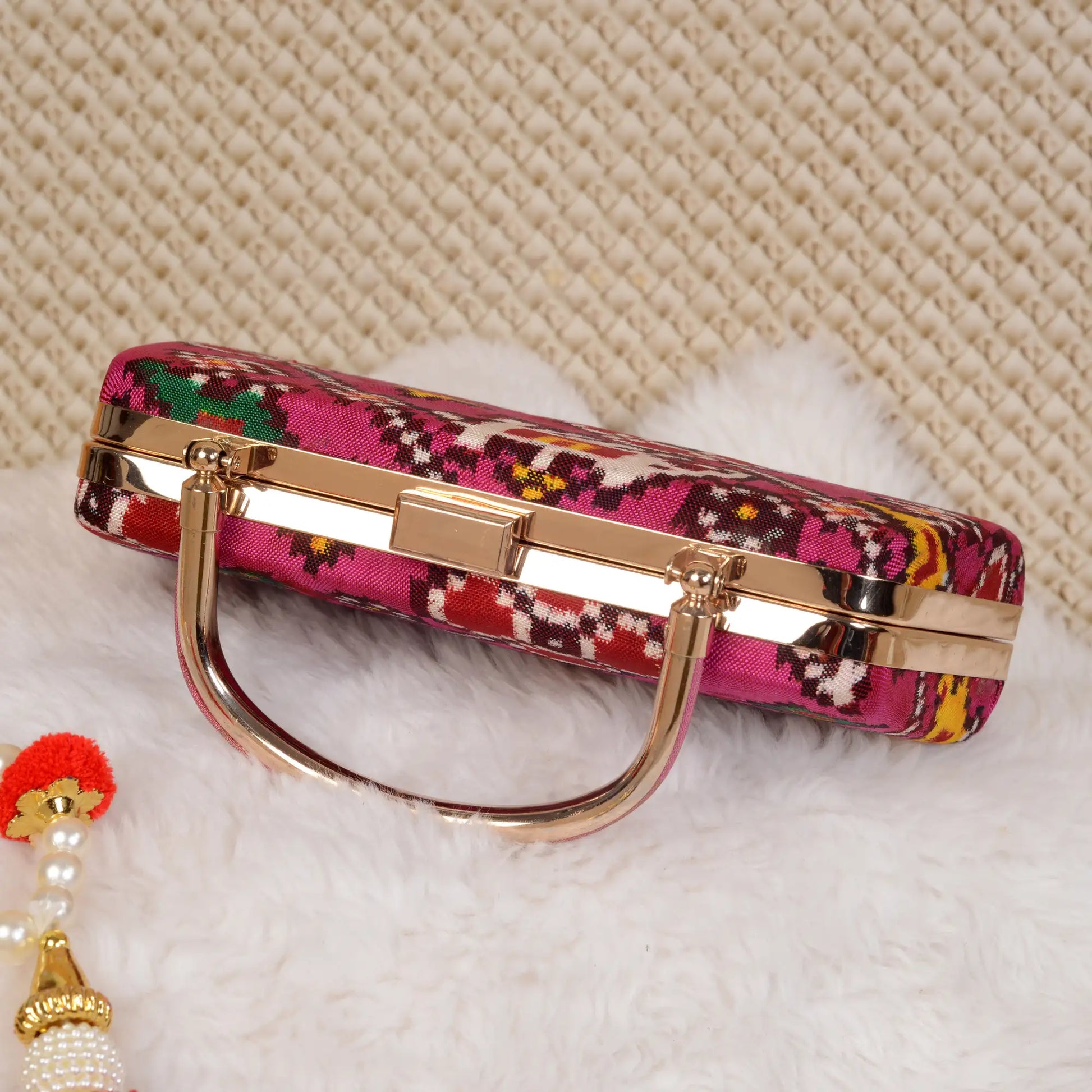 Double Ikat Patola Clutch