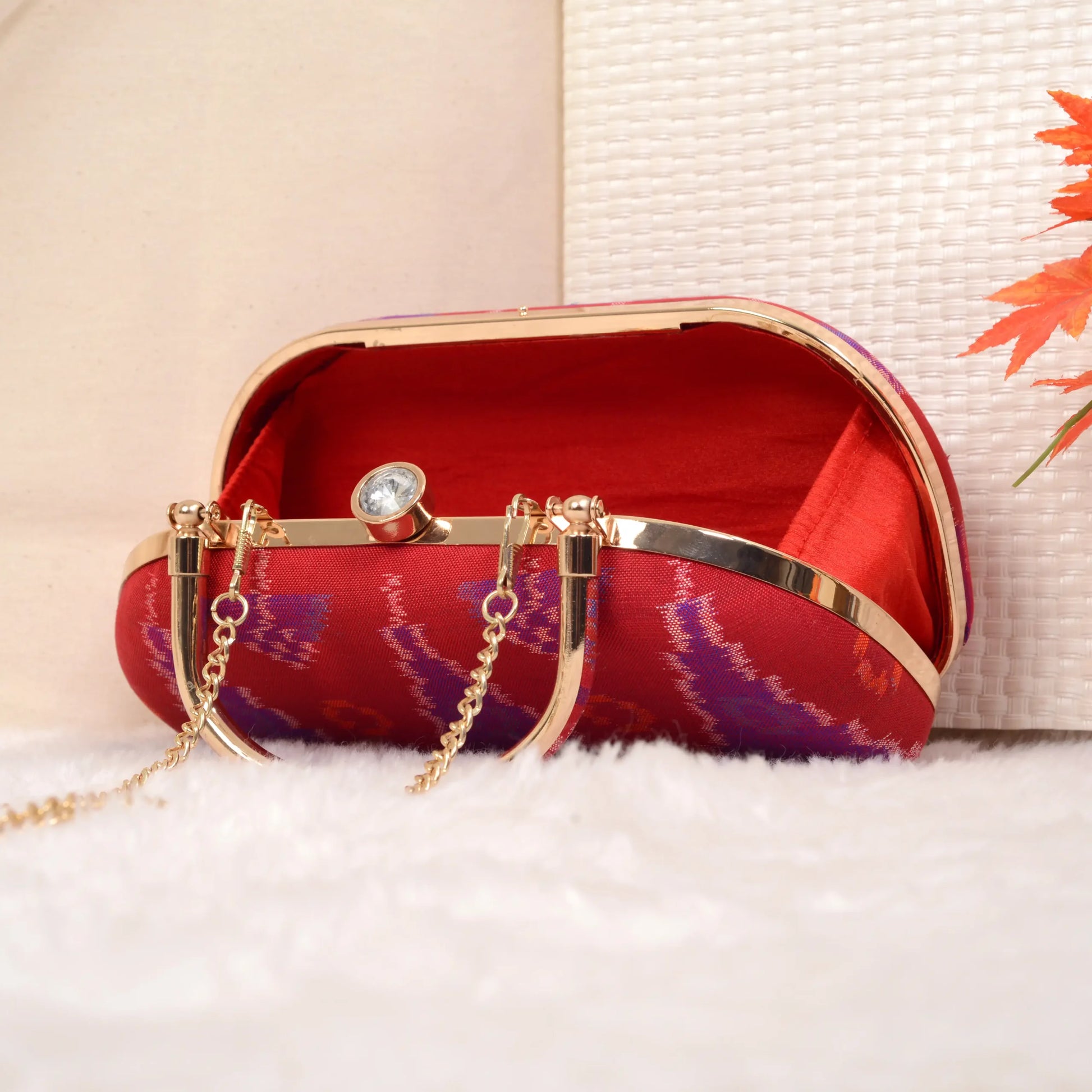 Single Ikat Patola Clutch