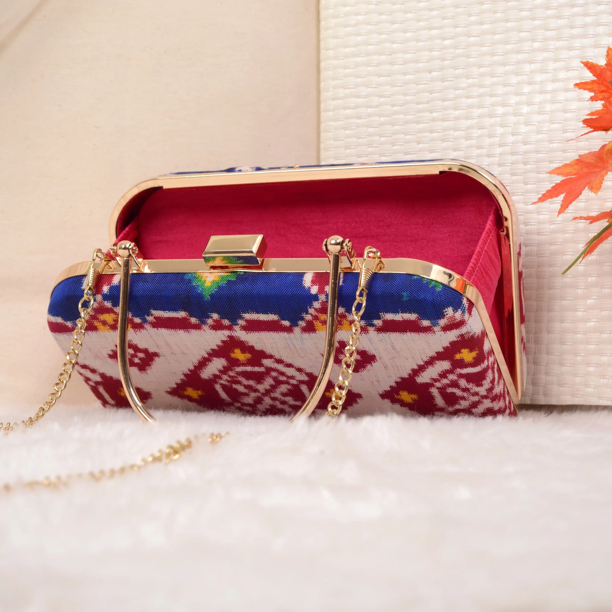 Double Ikat Patola Clutch