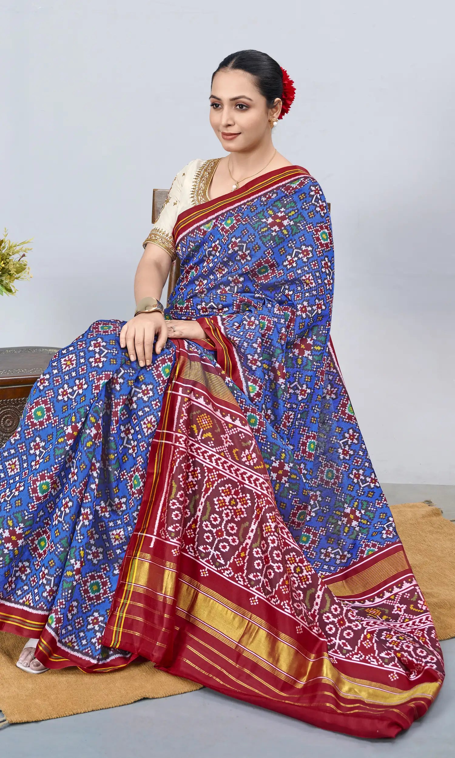 Single Ikat Patola Saree